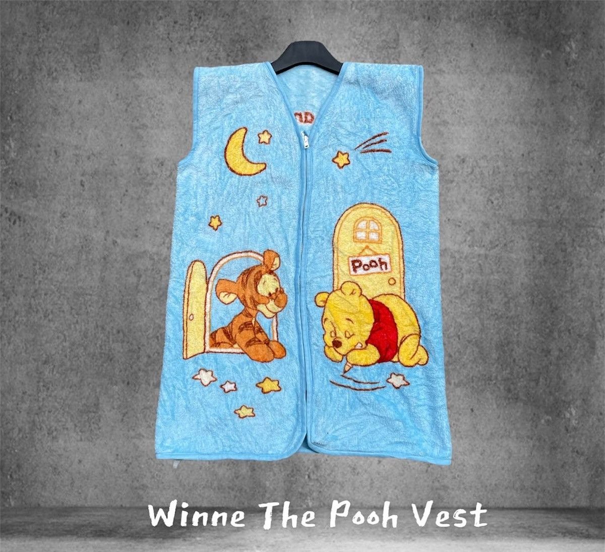 Disney Winnie the Pooh And Friends Fleece Vest Size US M / EU 48-50 / 2 - 1 Thumbnail