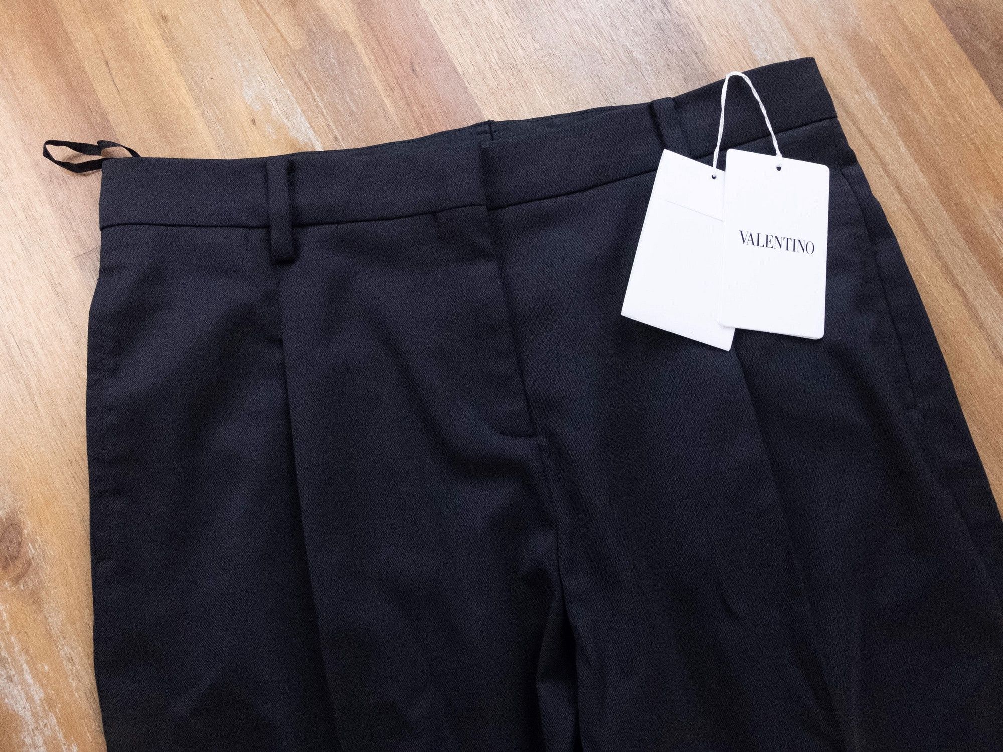 Valentino VALENTINO black slim fit wool dress pants trousers 4 40 Size 27" / US 4 / IT 40 - 2 Thumbnail