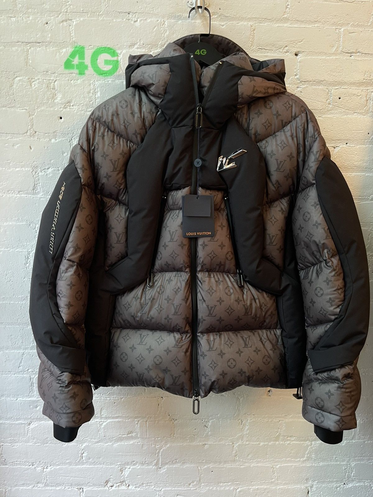 Louis Vuitton Louis Vuitton LV VIRGIL NEW Black Puffer Bubble Jacket EU48 Size US M / EU 48-50 / 2 - 6 Thumbnail