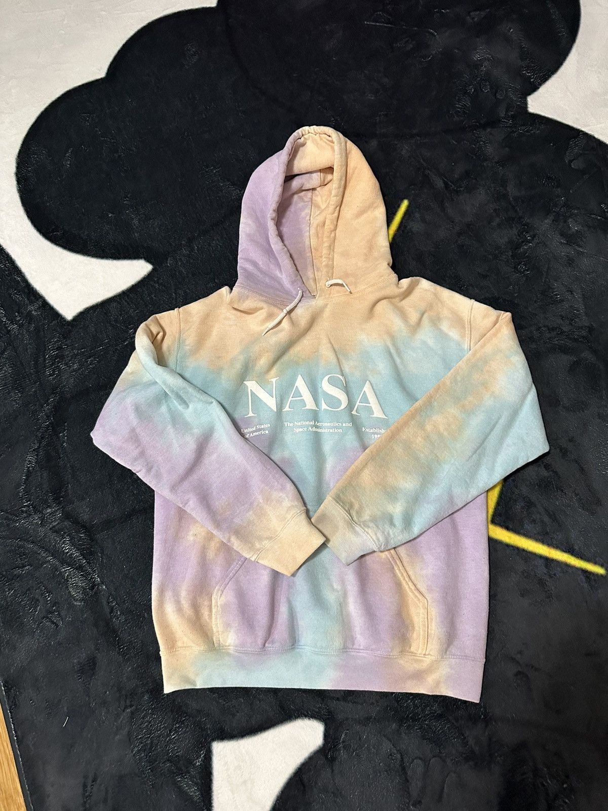 Urban outfitters nasa tie dye hoodie hotsell