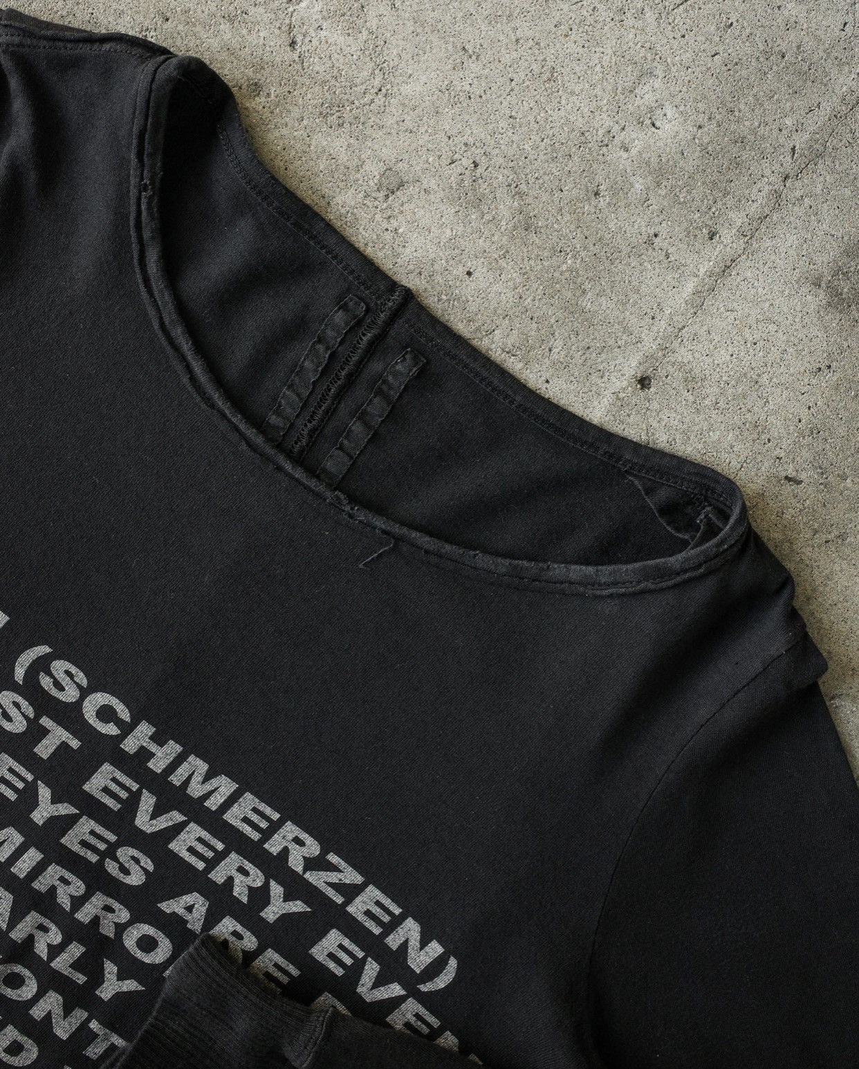 Rick Owens RICK OWENS RICHARD WAGNER SYMPHONY LONG SLEEVE AW07 DRKSHDW Size US S / EU 44-46 / 1 - 7 Thumbnail