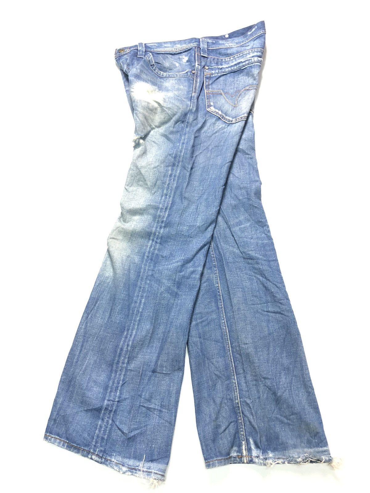 Diesel × Vintage VINTAGE DIESEL BLUE WASH DISTRESSED DENIM MADE IN ITALY🇮🇹 Size US 32 / EU 48 - 13 Thumbnail