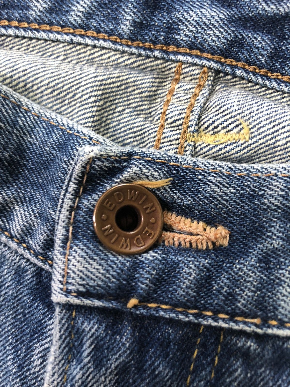 Edwin × Vintage VINTAGE SELVEDGE EDWIN 505x BLUE WASH DISTRESSED DENIM Size US 31 - 5 Thumbnail