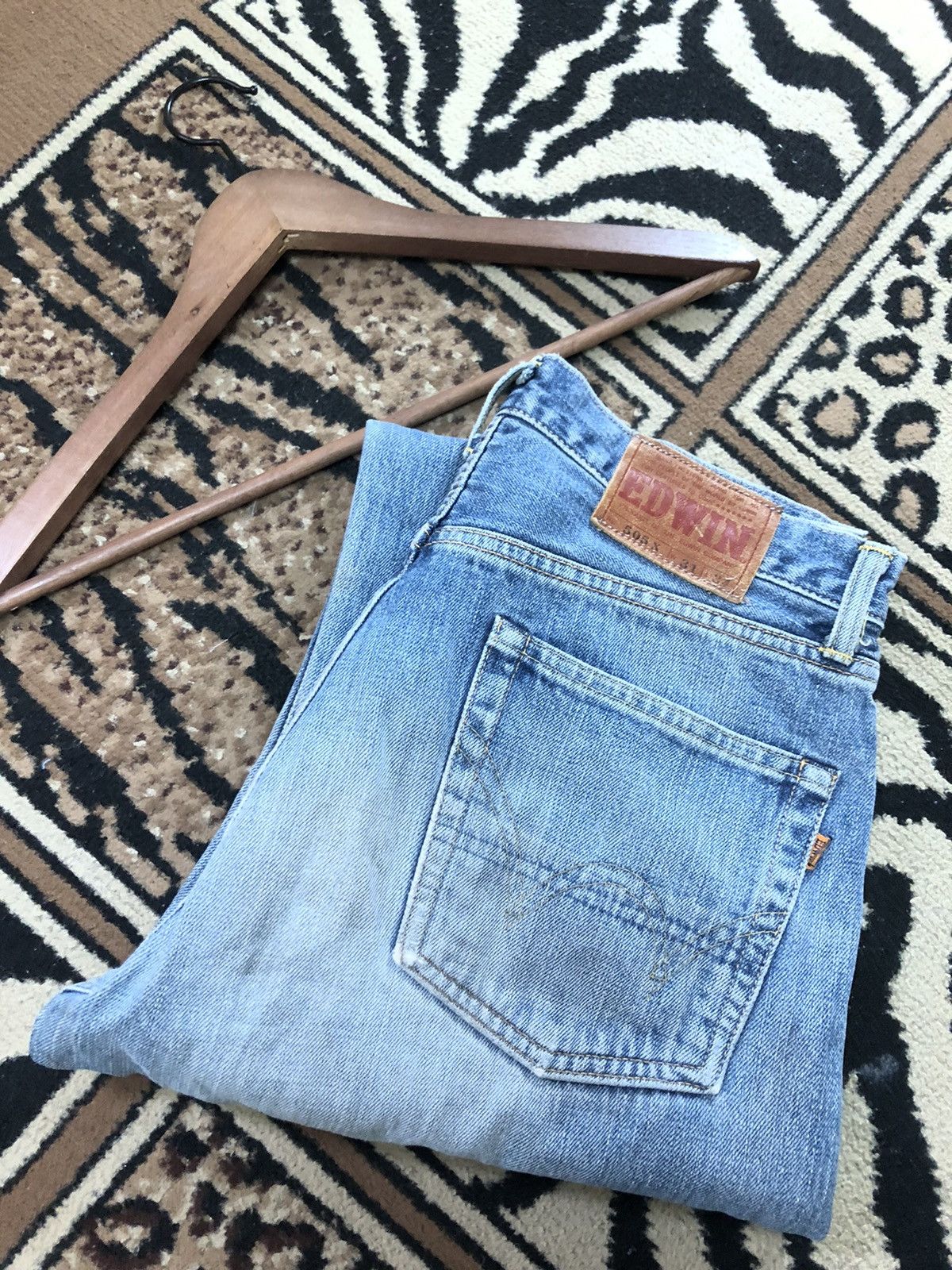Edwin × Vintage VINTAGE SELVEDGE EDWIN 505x BLUE WASH DISTRESSED DENIM Size US 31 - 18 Thumbnail