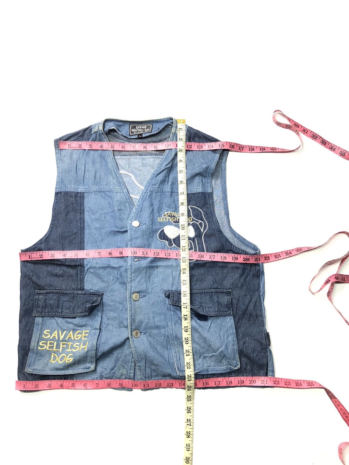Japanese Brand VINTAGE SAVAGE SELFISH DOG PATCH WORK EMBROIDERY DENIM VEST Size US M / EU 48-50 / 2 - 13 Thumbnail