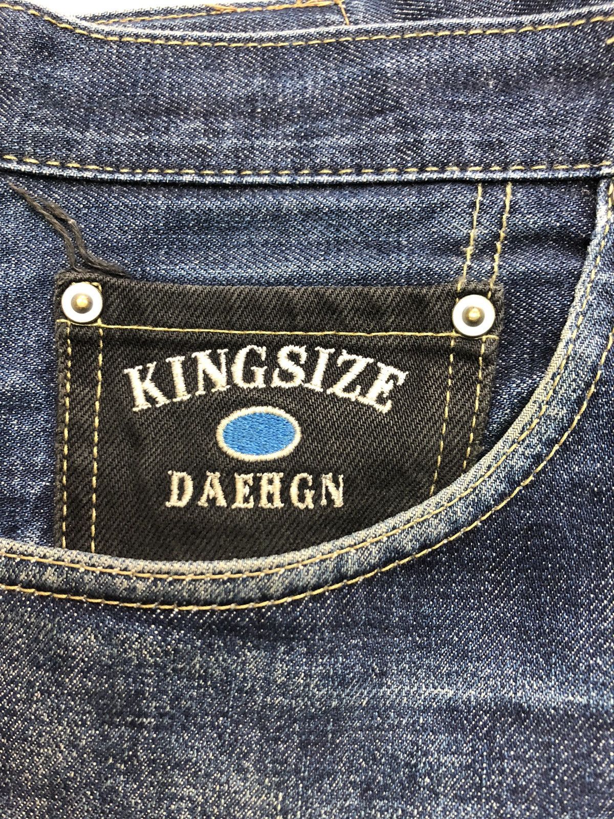 Japanese Brand × King × Vintage KING SIZE JAPAN BRAND BLUE WASH DISTRESSED DENIM JAPAN🇯🇵 Size US 34 / EU 50 - 5 Thumbnail