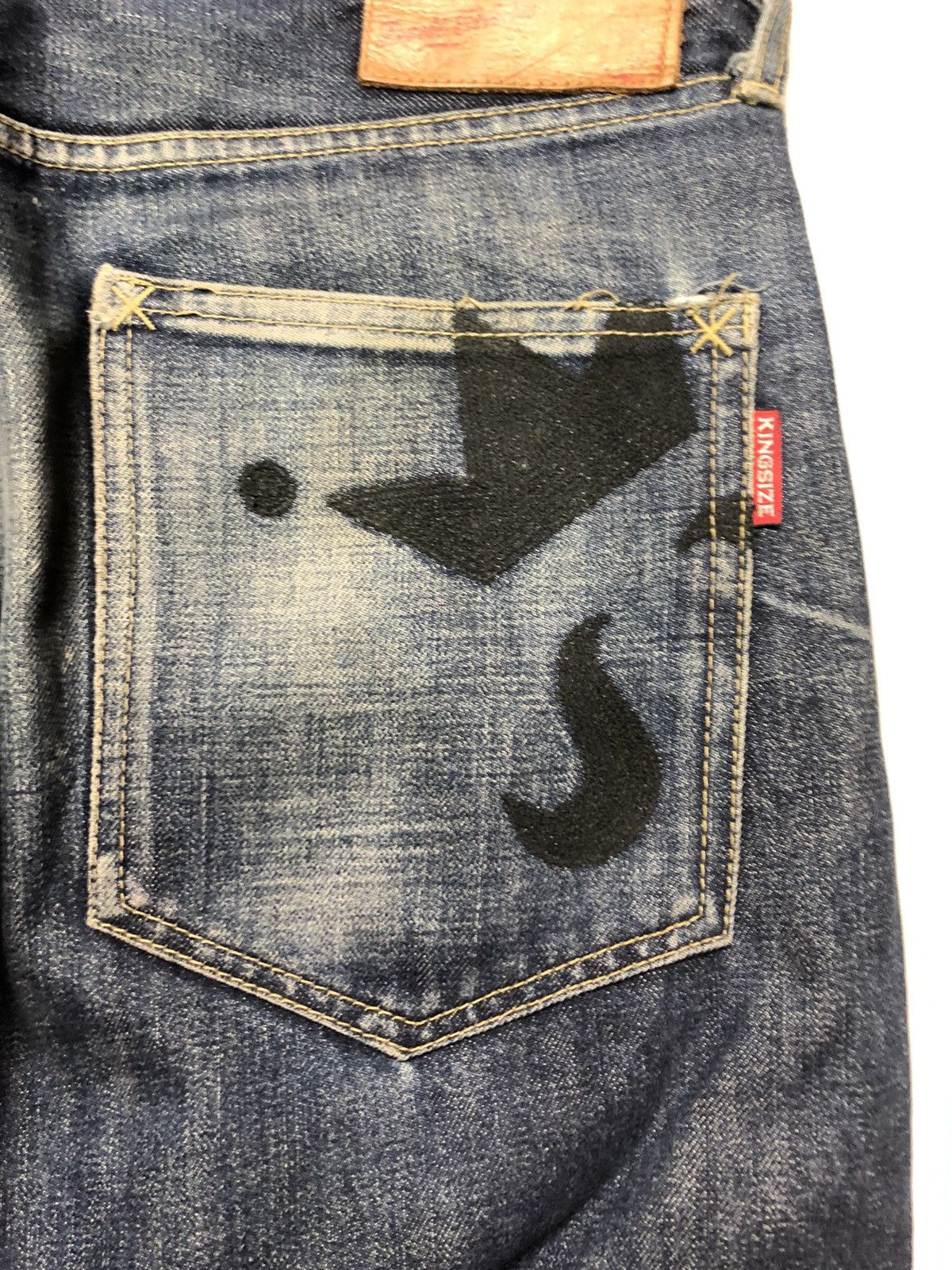 Japanese Brand × King × Vintage KING SIZE JAPAN BRAND BLUE WASH DISTRESSED DENIM JAPAN🇯🇵 Size US 34 / EU 50 - 12 Thumbnail