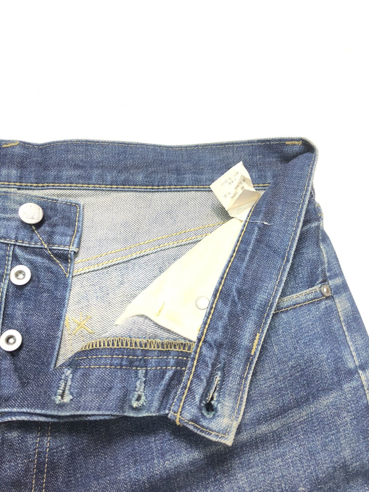 Japanese Brand × King × Vintage KING SIZE JAPAN BRAND BLUE WASH DISTRESSED DENIM JAPAN🇯🇵 Size US 34 / EU 50 - 7 Thumbnail