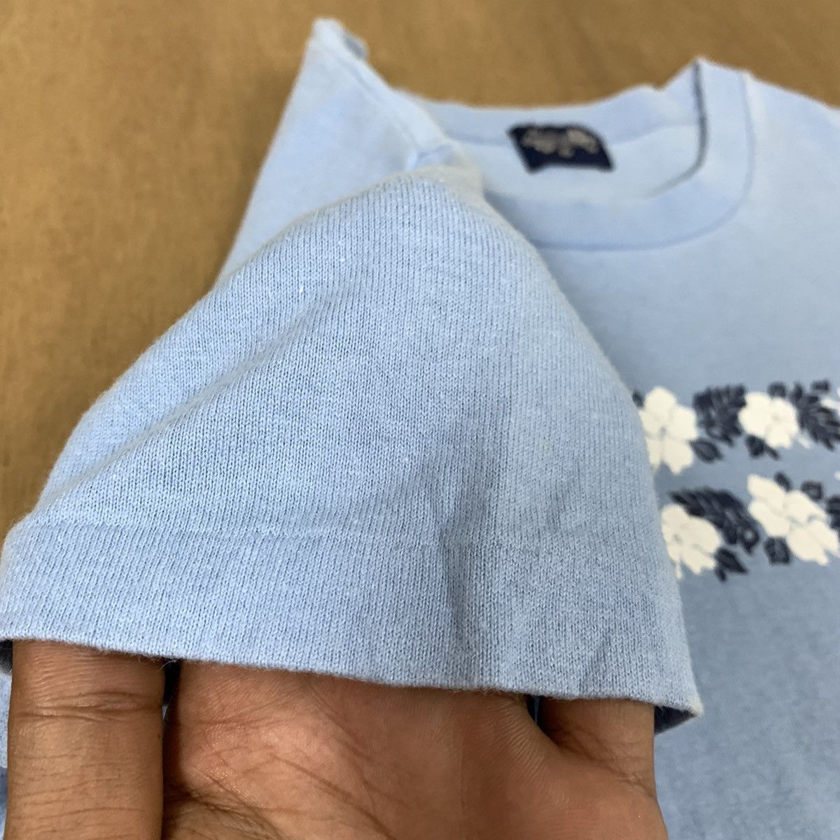 Other Vintag 90s LOCAL MOTION Hawai Floral Single Stitch Surf Tee Size US XS / EU 42 / 0 - 10 Thumbnail