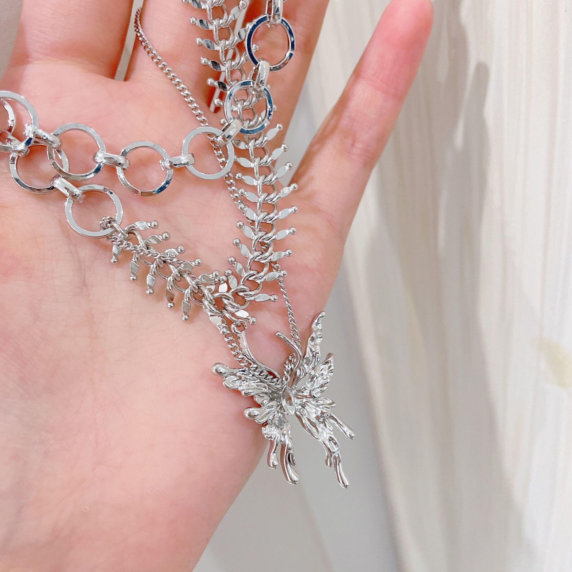 Jewelry Elegant Butterfly Pendant Necklace Size ONE SIZE - 1 Thumbnail
