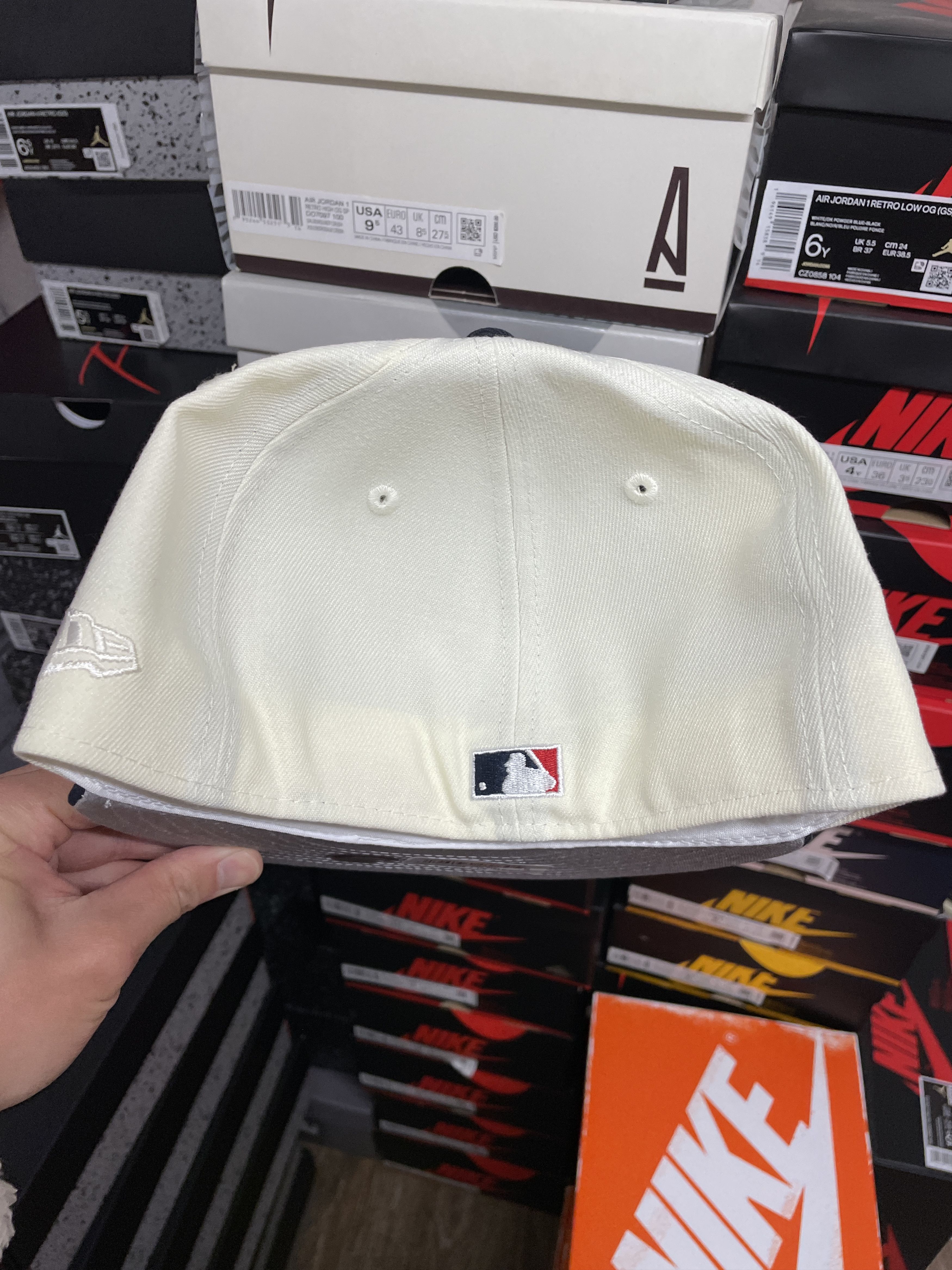 Hat Club × MLB × New Era 7 1/8 Hatclub Script Cleveland Indians Jacobs Field Season Size ONE SIZE - 5 Thumbnail
