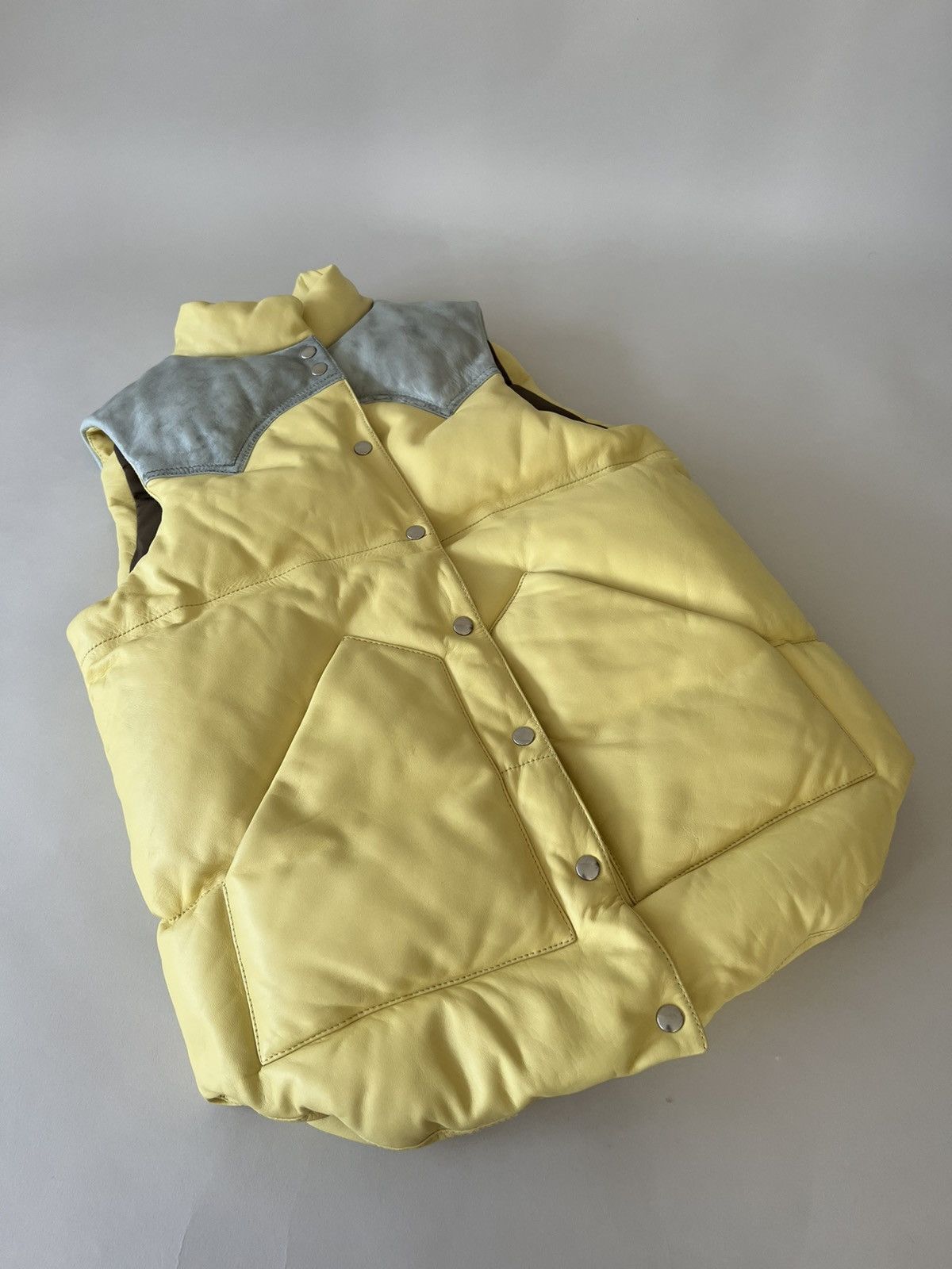 Calvin Klein 205W39NYC × Raf Simons Special Ordered Lamb Leather Yellow Vest Size US S / EU 44-46 / 1 - 2 Thumbnail