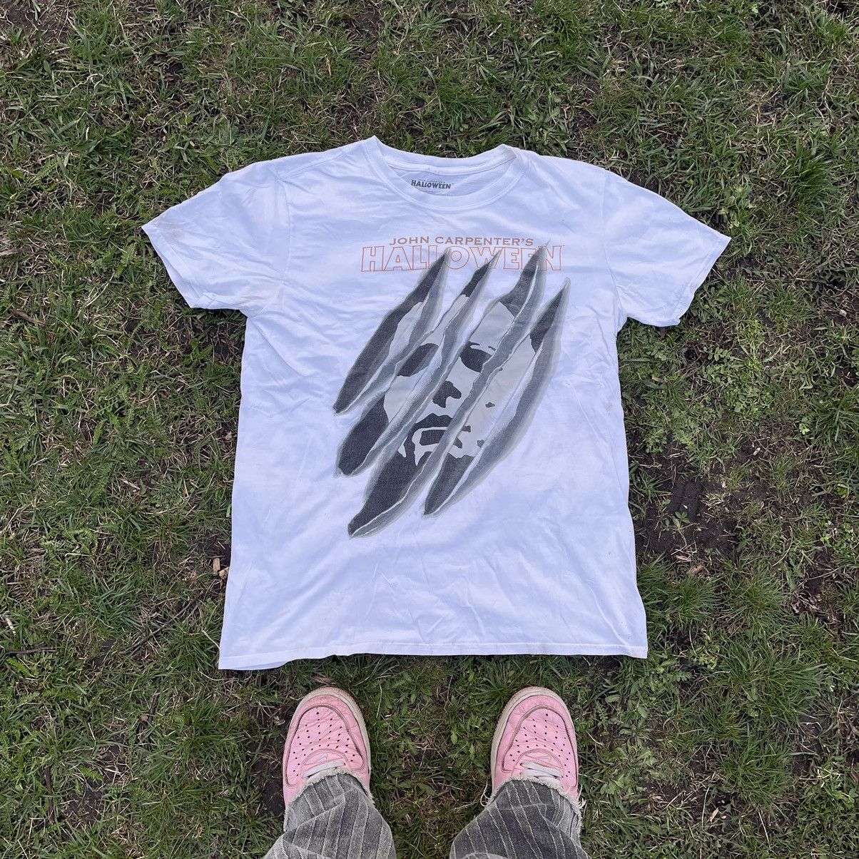 Vintage Vintage 90s Graphic Tee Sun Faded Horror Grunge Skate Boxy L Size US L / EU 52-54 / 3 - 1 Thumbnail