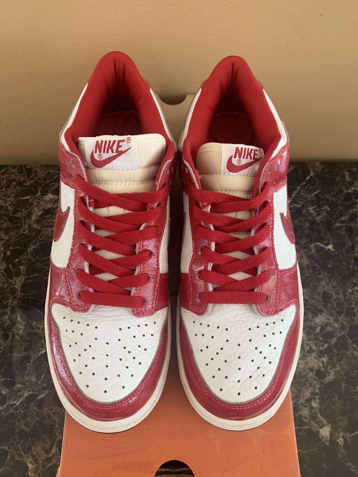 Nike Nike Dunk Low Patent Leather 2001 Varsity Red EU Exclusive Size US 9 / EU 42 - 4 Thumbnail