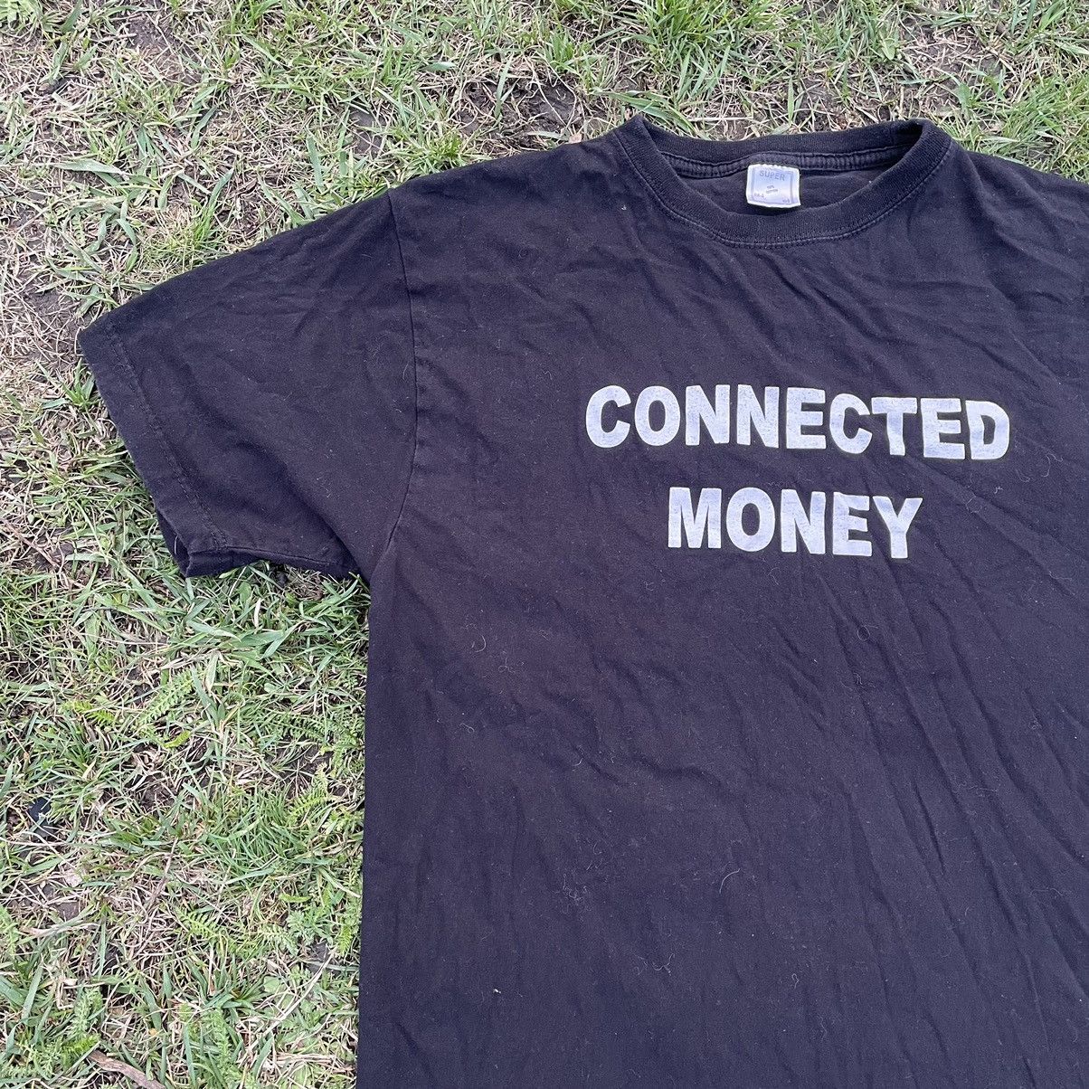 Vintage Vintage Y2K Connected Money Graphic Tee Streetwear Relaxed L Size US L / EU 52-54 / 3 - 4 Thumbnail
