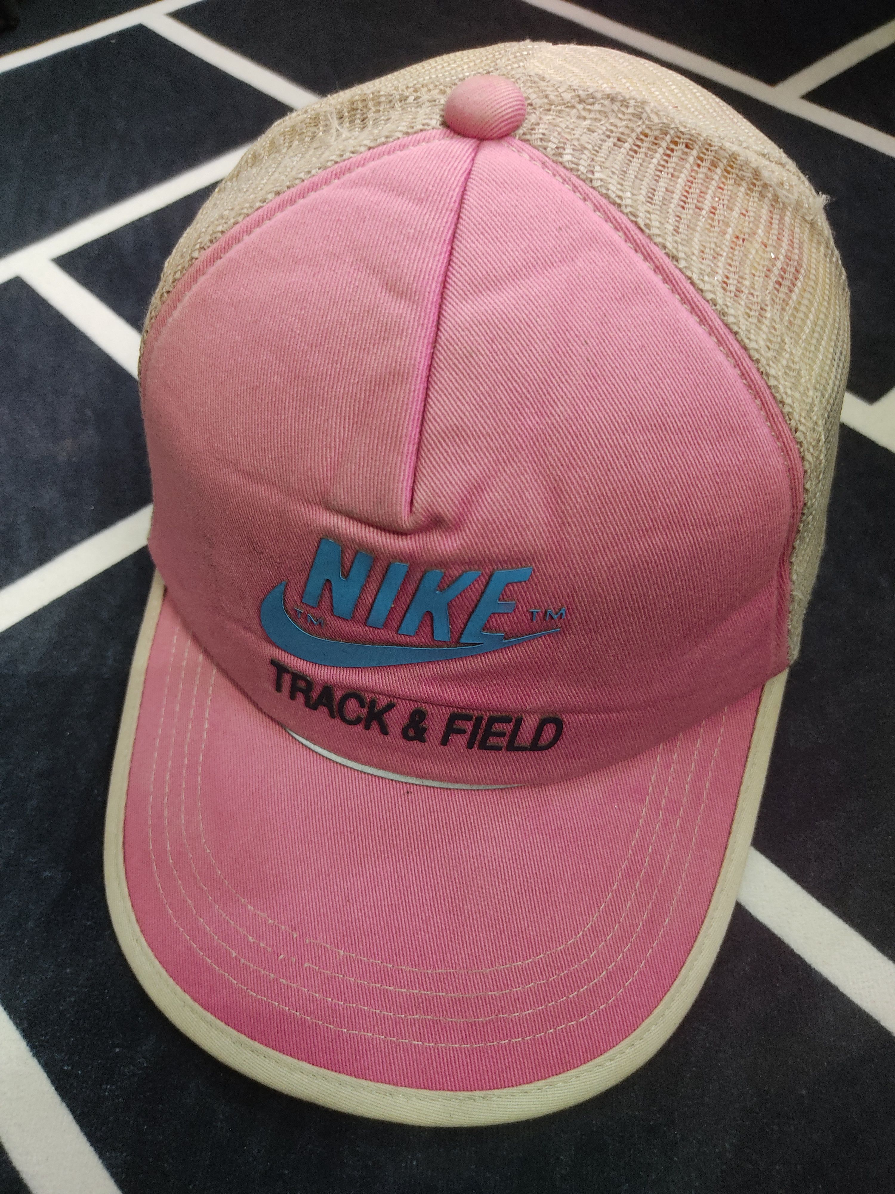 Vintage Nike Advanced Innovation Team Hat