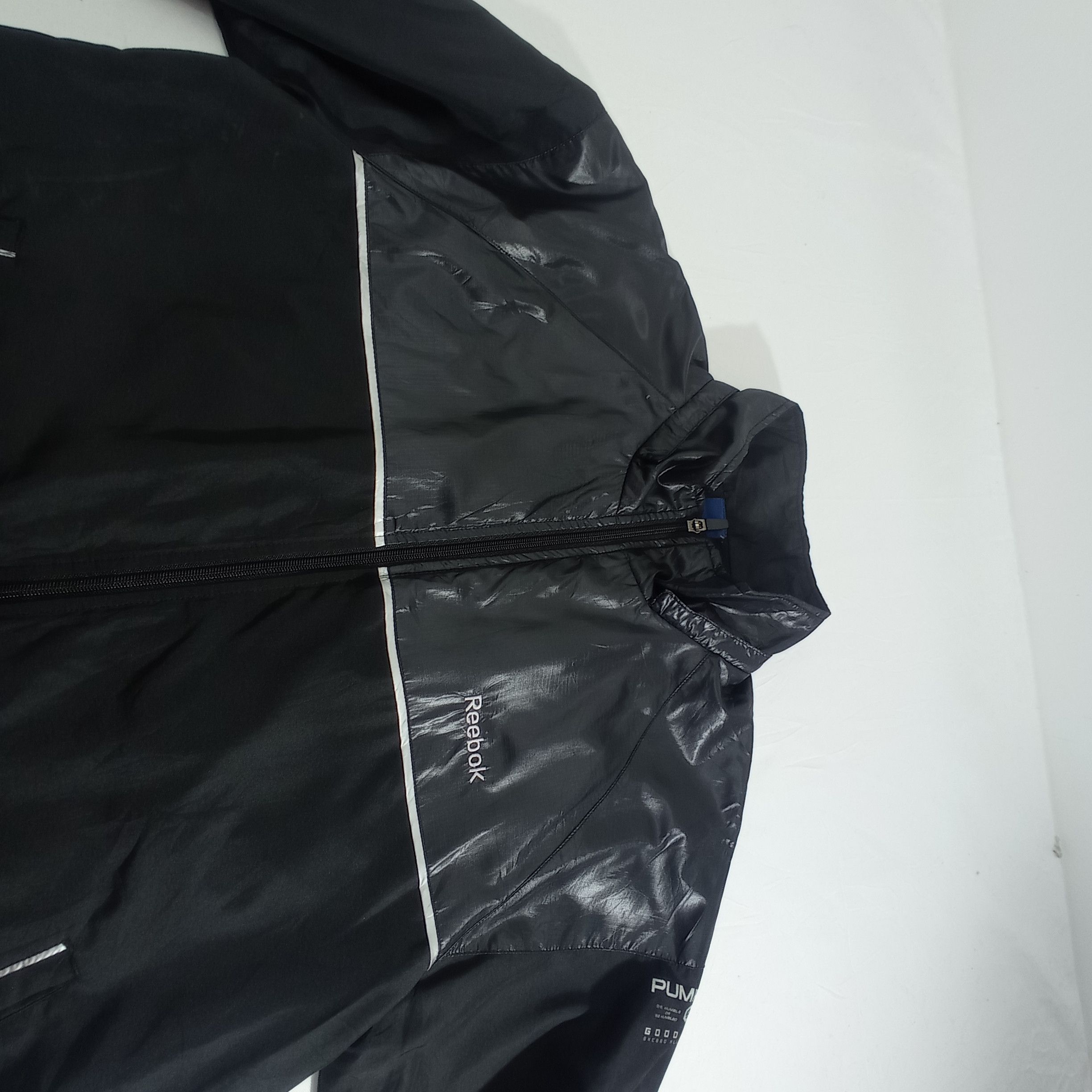 Japanese Brand × Reebok Reebok Pump It Up Windbreaker Size US L / EU 52-54 / 3 - 15 Thumbnail