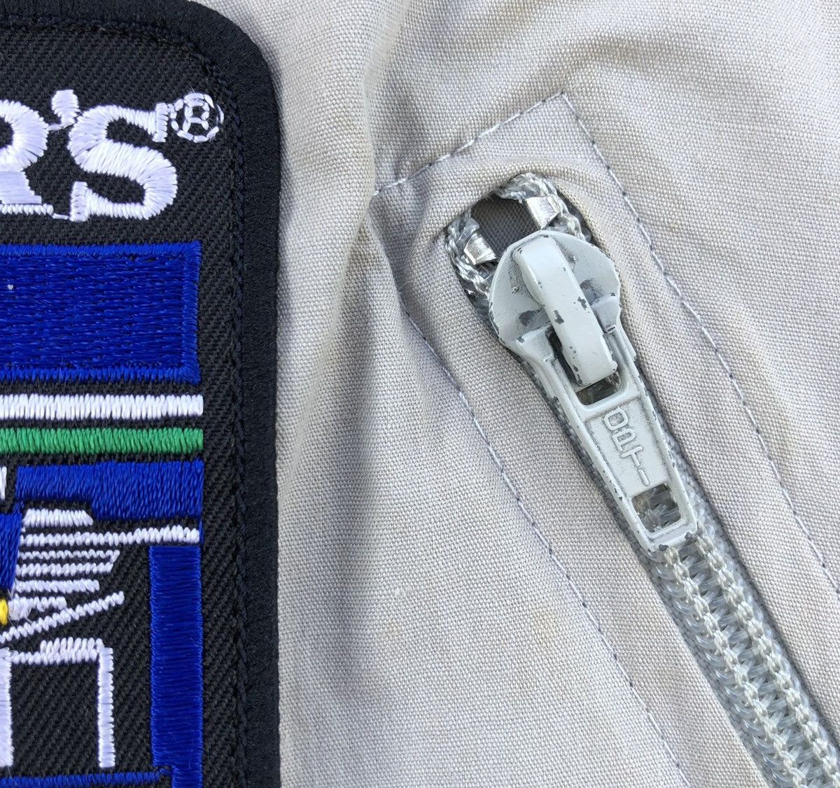 Sports Specialties Vintage 80s Bombers Jacket Patches Grand Prix Sponsors Size US L / EU 52-54 / 3 - 17 Thumbnail