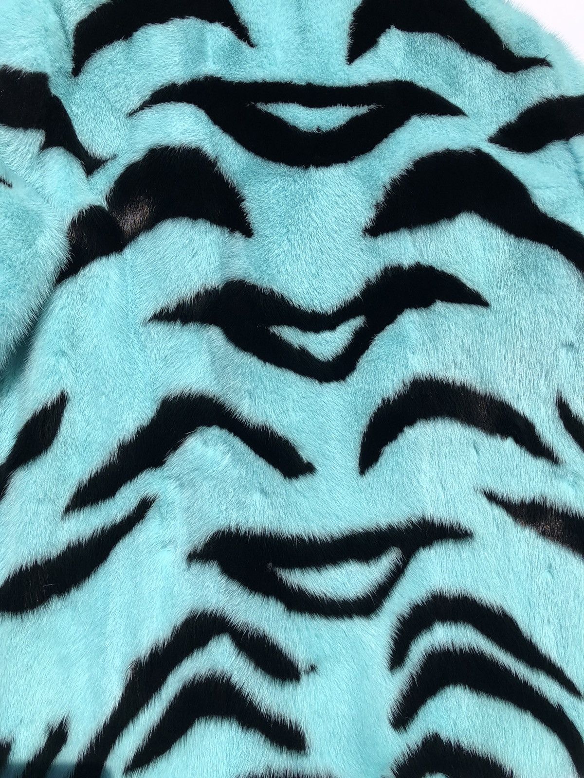 Gucci Gucci Runway VIP Baby Blue/ Black Striped Mink Fur Coat 36 Size S / US 4 / IT 40 - 18 Thumbnail
