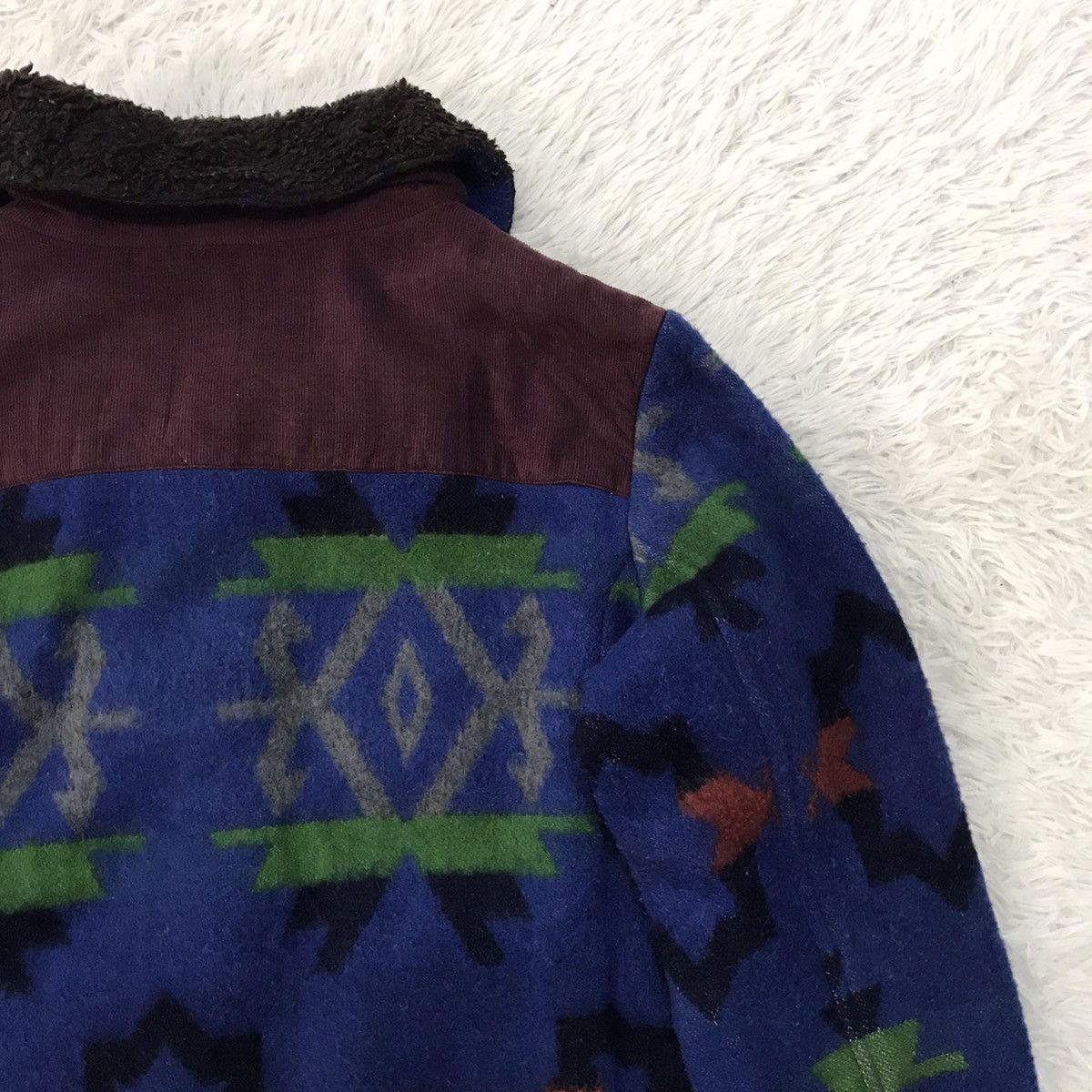 Japanese Brand Amina Navajo Style Jacket Overprinted Size US M / EU 48-50 / 2 - 9 Thumbnail