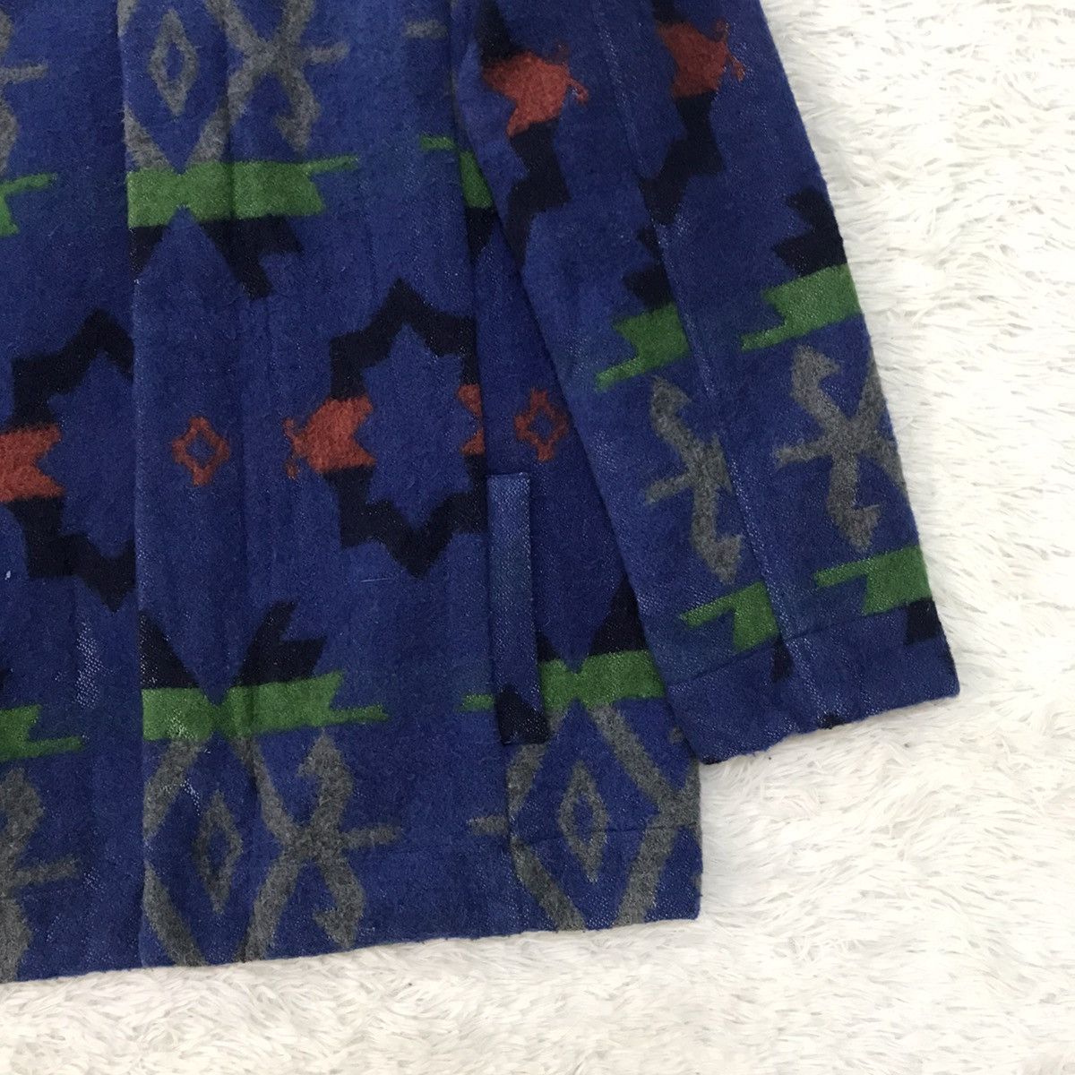 Japanese Brand Amina Navajo Style Jacket Overprinted Size US M / EU 48-50 / 2 - 4 Thumbnail