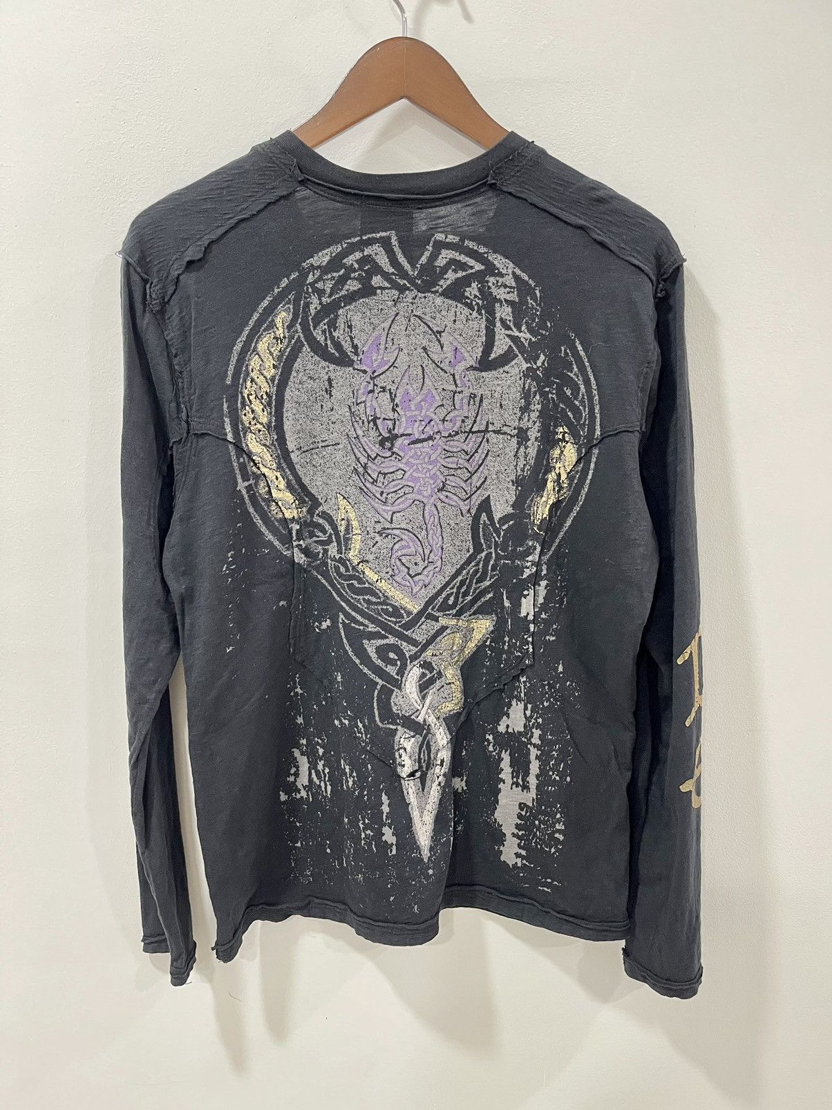 Vintage VINTAGE DIVISION E OVERPRINT SCORPION KING MI USA Size US L / EU 52-54 / 3 - 10 Thumbnail