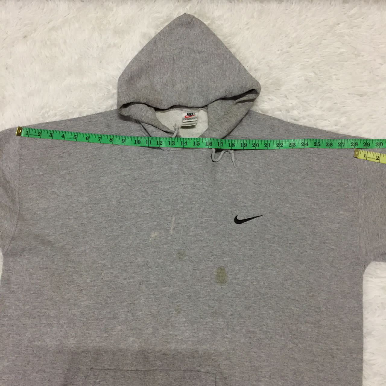 Nike Vtg Nike Small Swoosh Hoodie Made in Usa Size US L / EU 52-54 / 3 - 9 Thumbnail