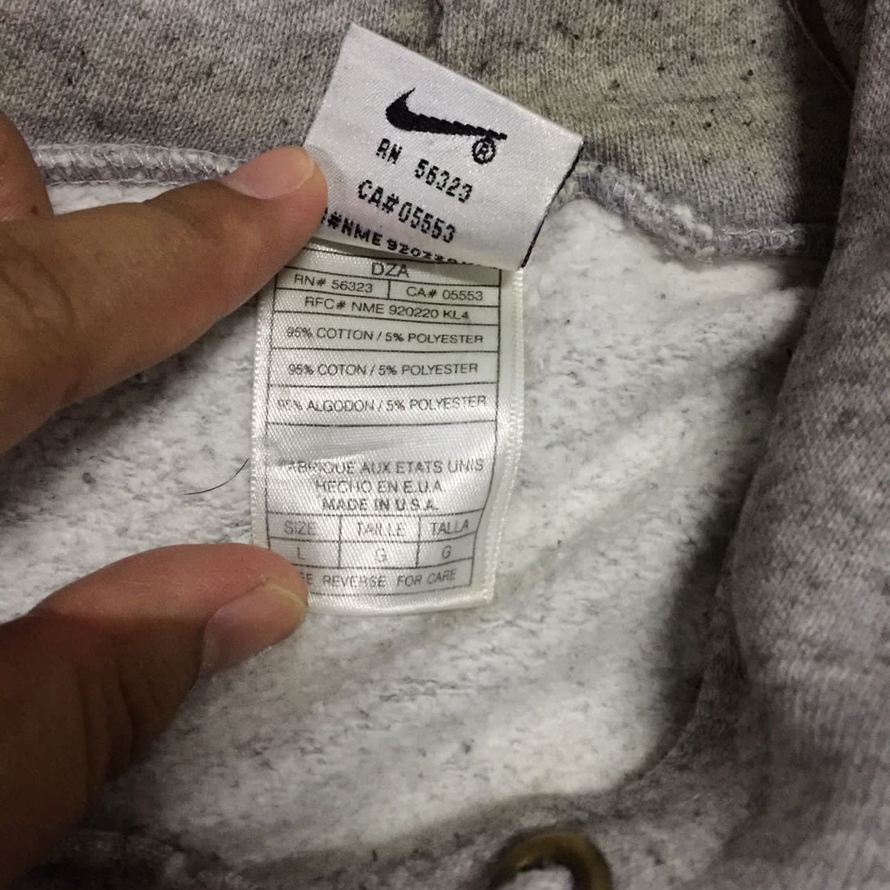 Nike Vtg Nike Small Swoosh Hoodie Made in Usa Size US L / EU 52-54 / 3 - 7 Thumbnail