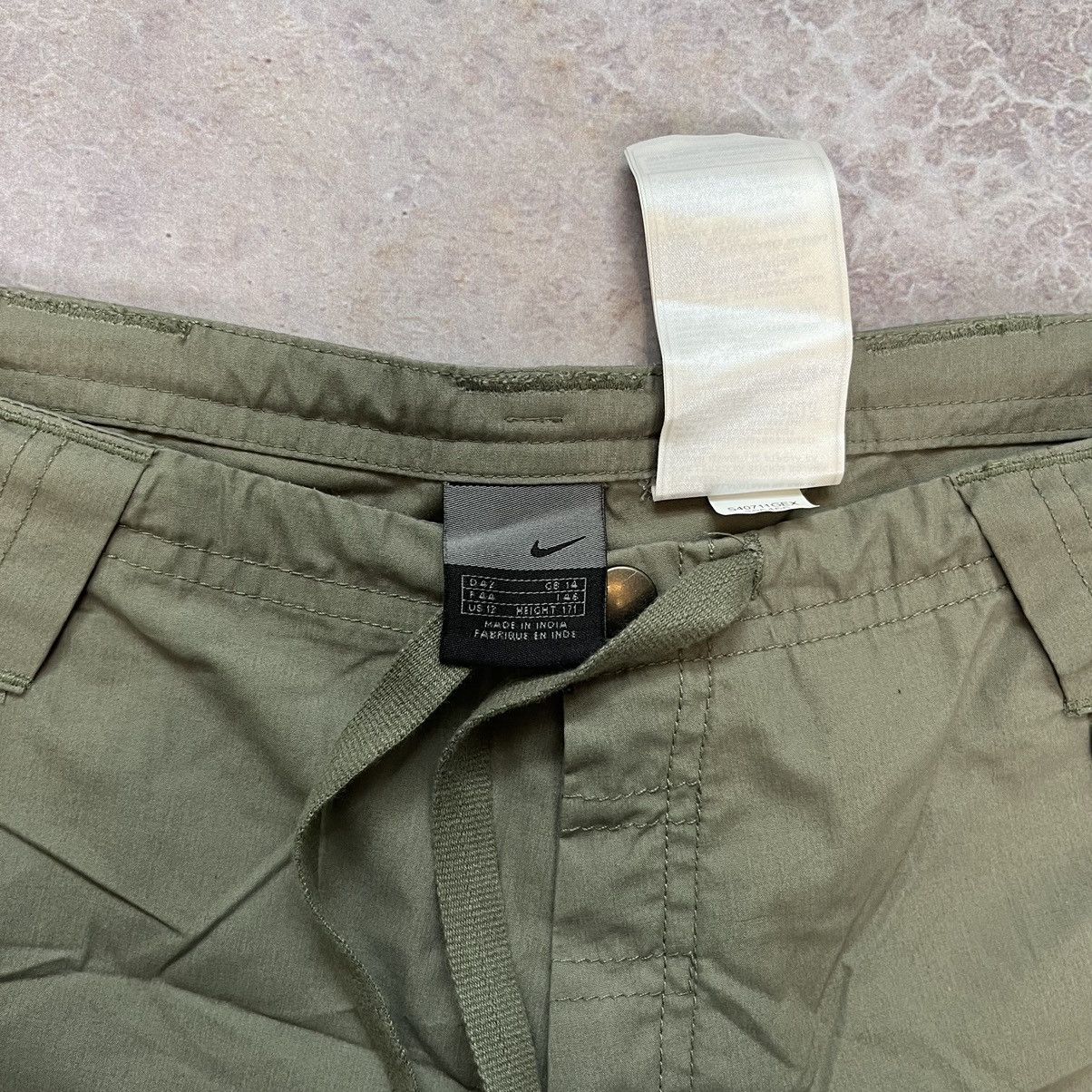 Japanese Brand × Nike × Vintage VINTAGE JAPAN STYLE Y2K NIKE SHOX MINI SWOOSH CARGO PANTS Size US 32 / EU 48 - 10 Thumbnail