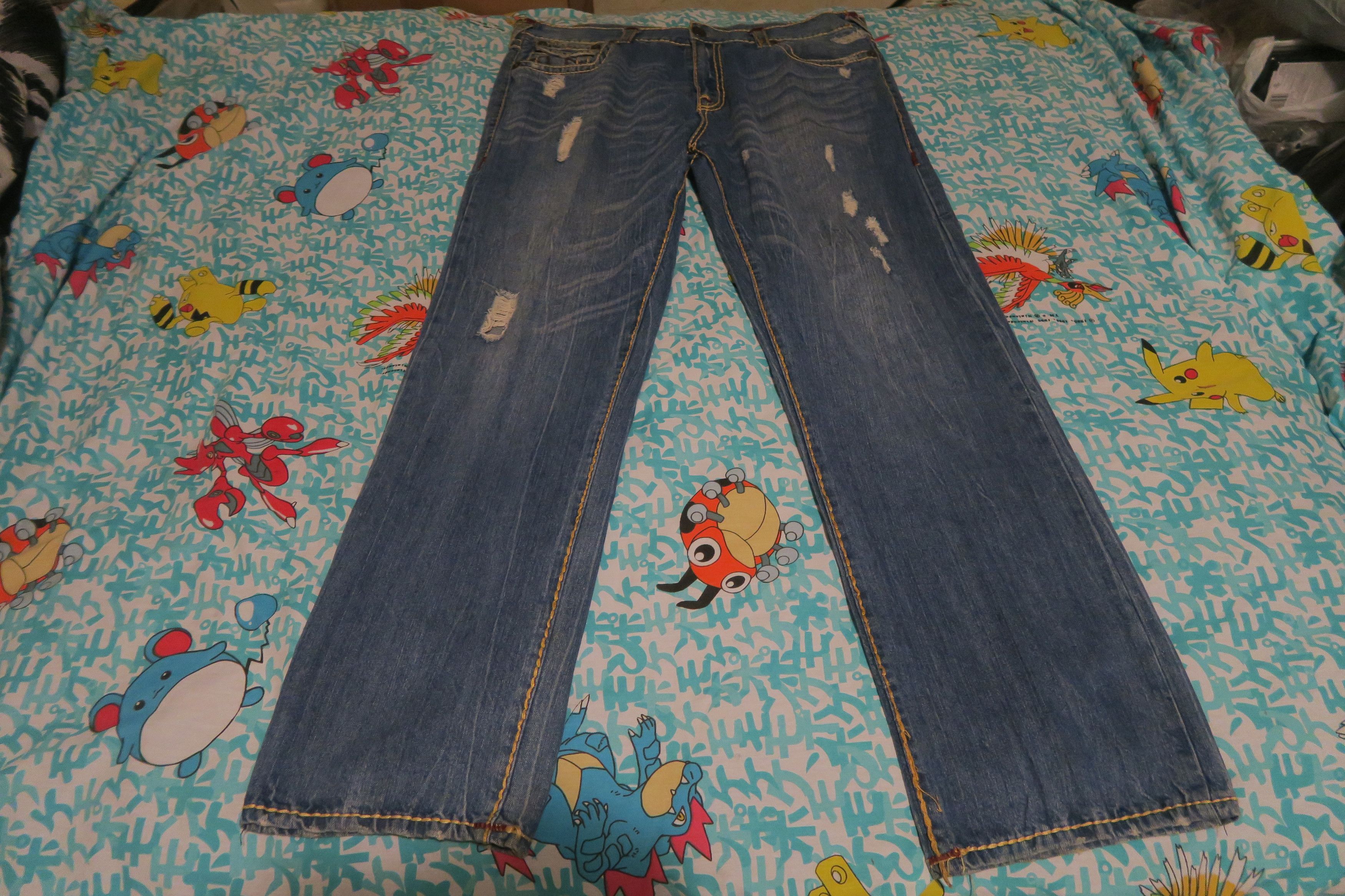 image of Made In USA x True Religion VTG True Religion Distressed Mega T Stitch Jeans Medium Wash in Blue De