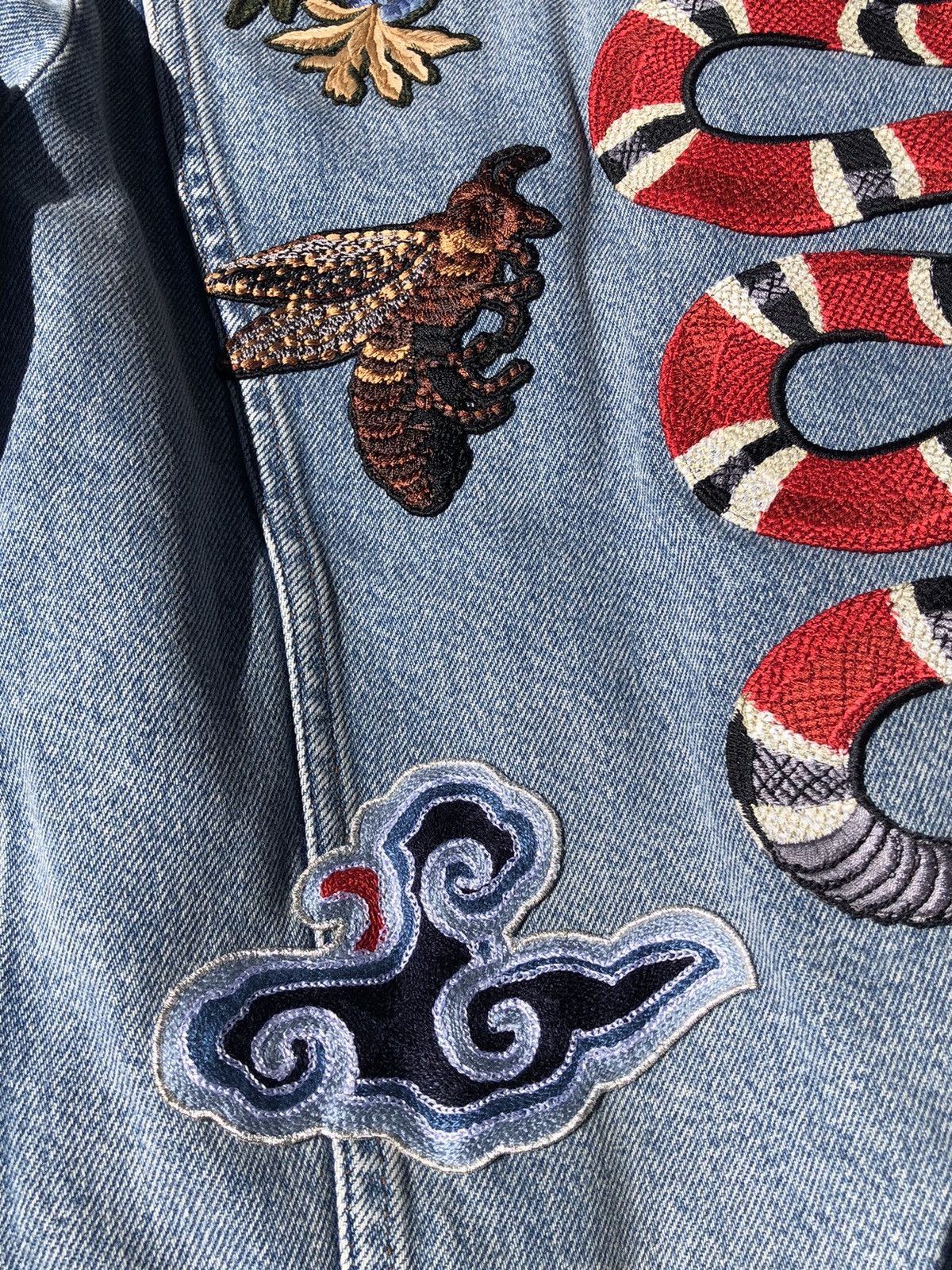 Gucci Gucci DIY Embroidered Shearling Denim Jacket 40 Size US S / EU 44-46 / 1 - 6 Thumbnail