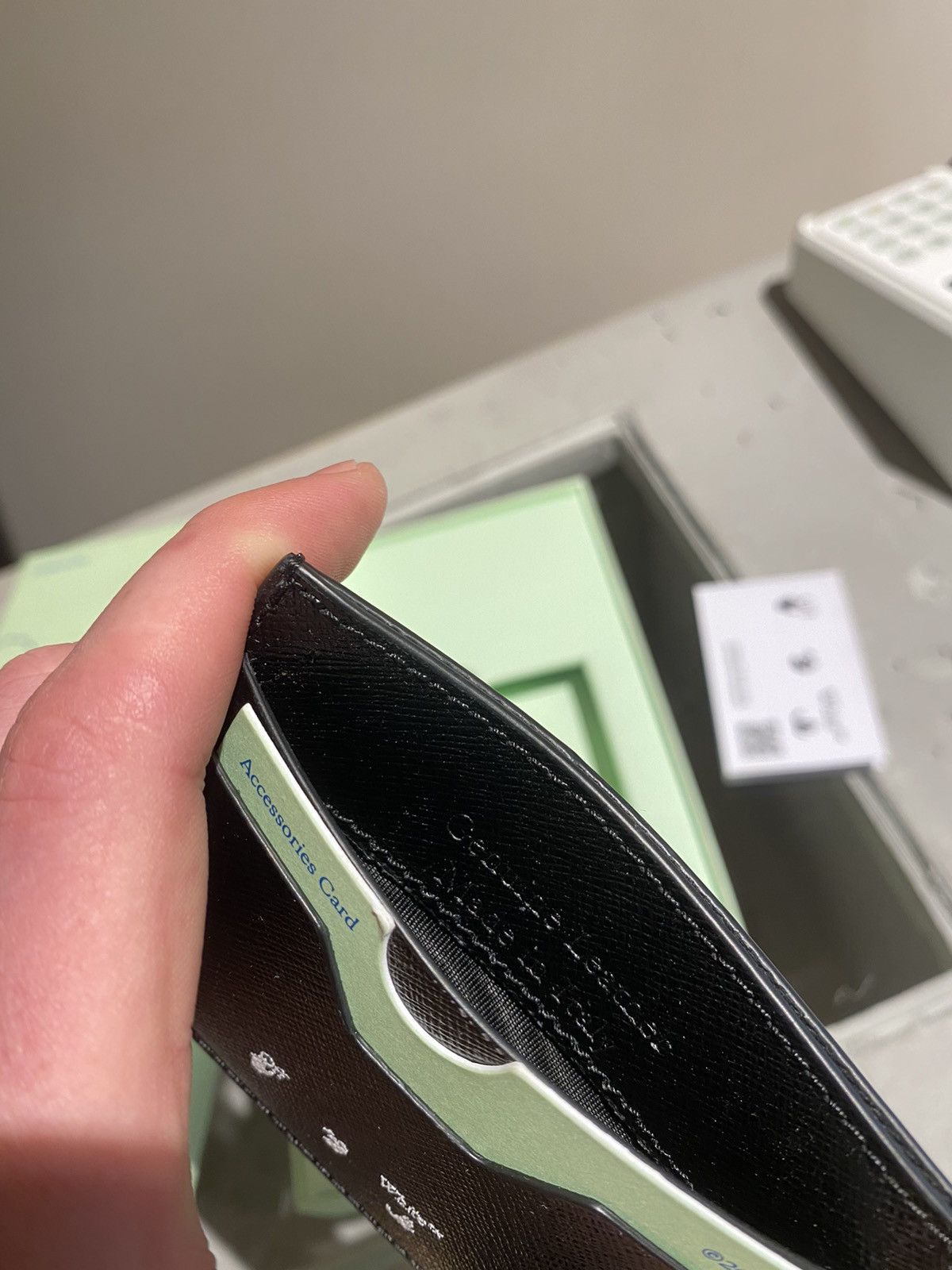 Off-White BNWT Off White Diag Striped Card Case Size ONE SIZE - 4 Thumbnail
