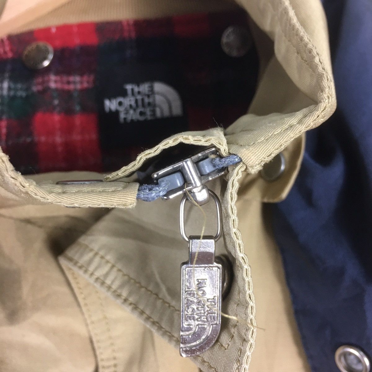 The North Face Vintage The North Face Hoodie Jacket Size US M / EU 48-50 / 2 - 5 Thumbnail
