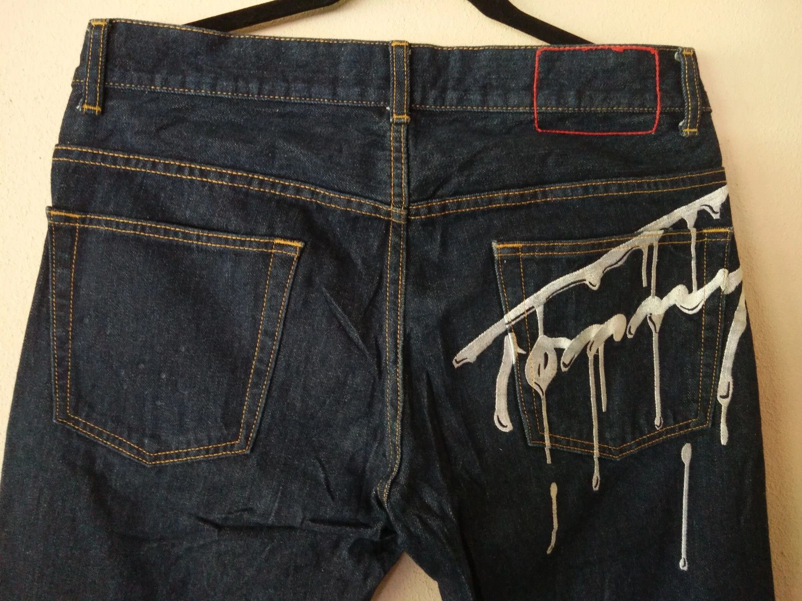 Japanese Brand × Tommy Hilfiger × Tommy Jeans Tommy Hilfiger Embroidery at Pocket Jeans Dark Blue Colour Size US 34 / EU 50 - 4 Thumbnail