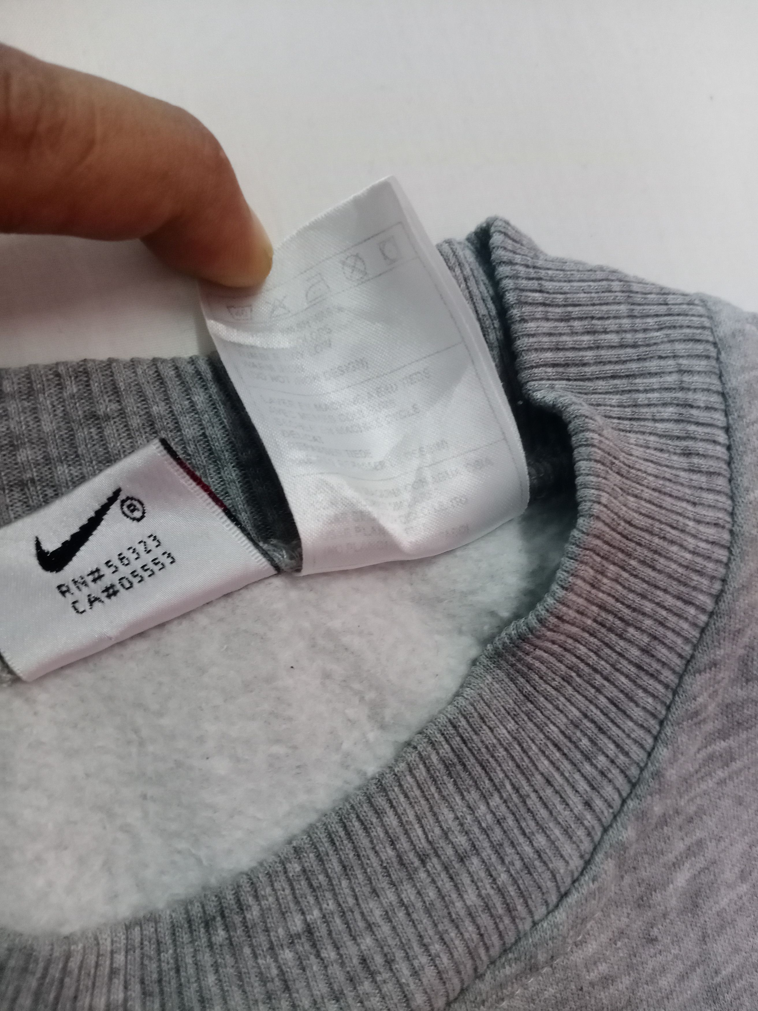 Nike × Vintage Vintage 90s Nike USA Big Logo Sweatshirt Size US XL / EU 56 / 4 - 2 Thumbnail