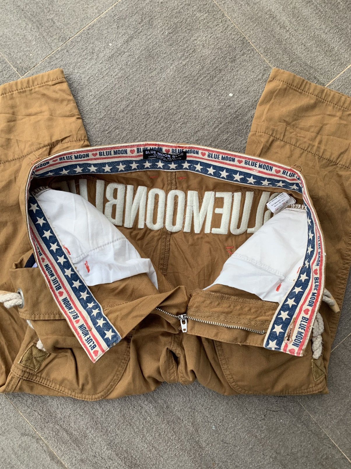 Japanese Brand Rare Japanese Brand Blue Moon 3q Pants Size US 29 - 6 Thumbnail