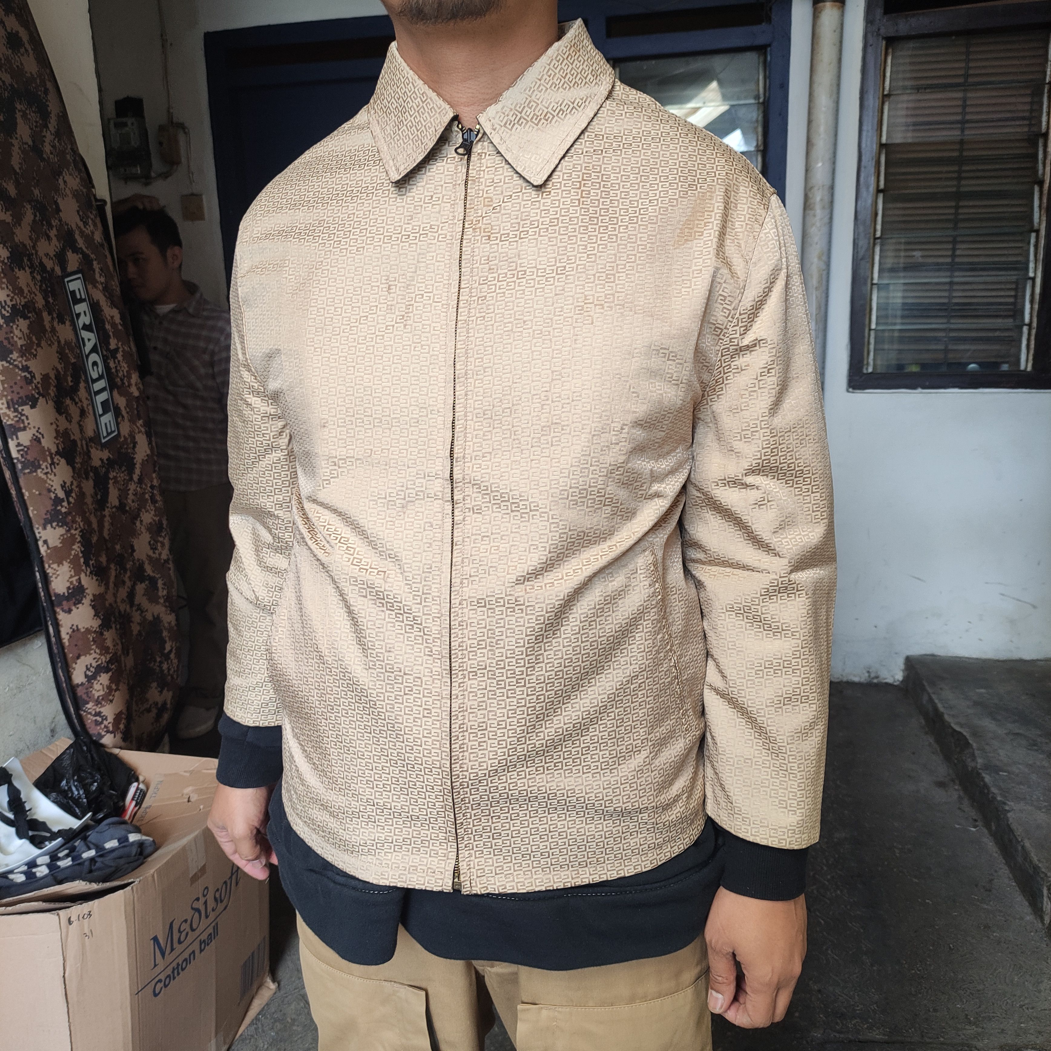Givenchy givenchy monsieur monogram/reversible rongkah casual jacket Size US L / EU 52-54 / 3 - 10 Thumbnail