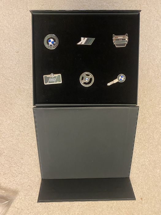 Kith BMW Pin Set-