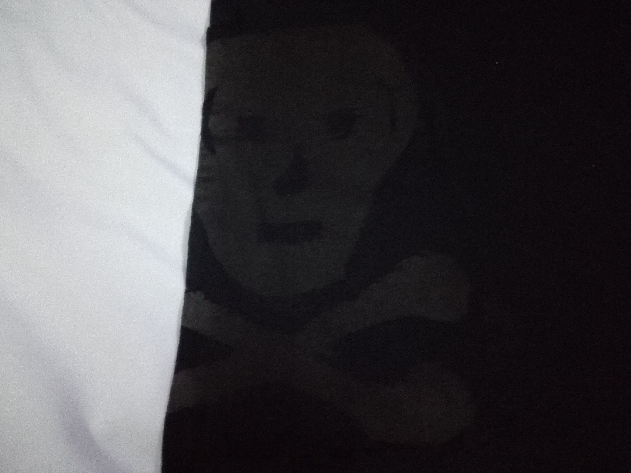 Andy Warhol × Uniqlo ANDY WARHOL CAUTION SKULL POISON LOGO Tee Size S / US 4 / IT 40 - 6 Thumbnail