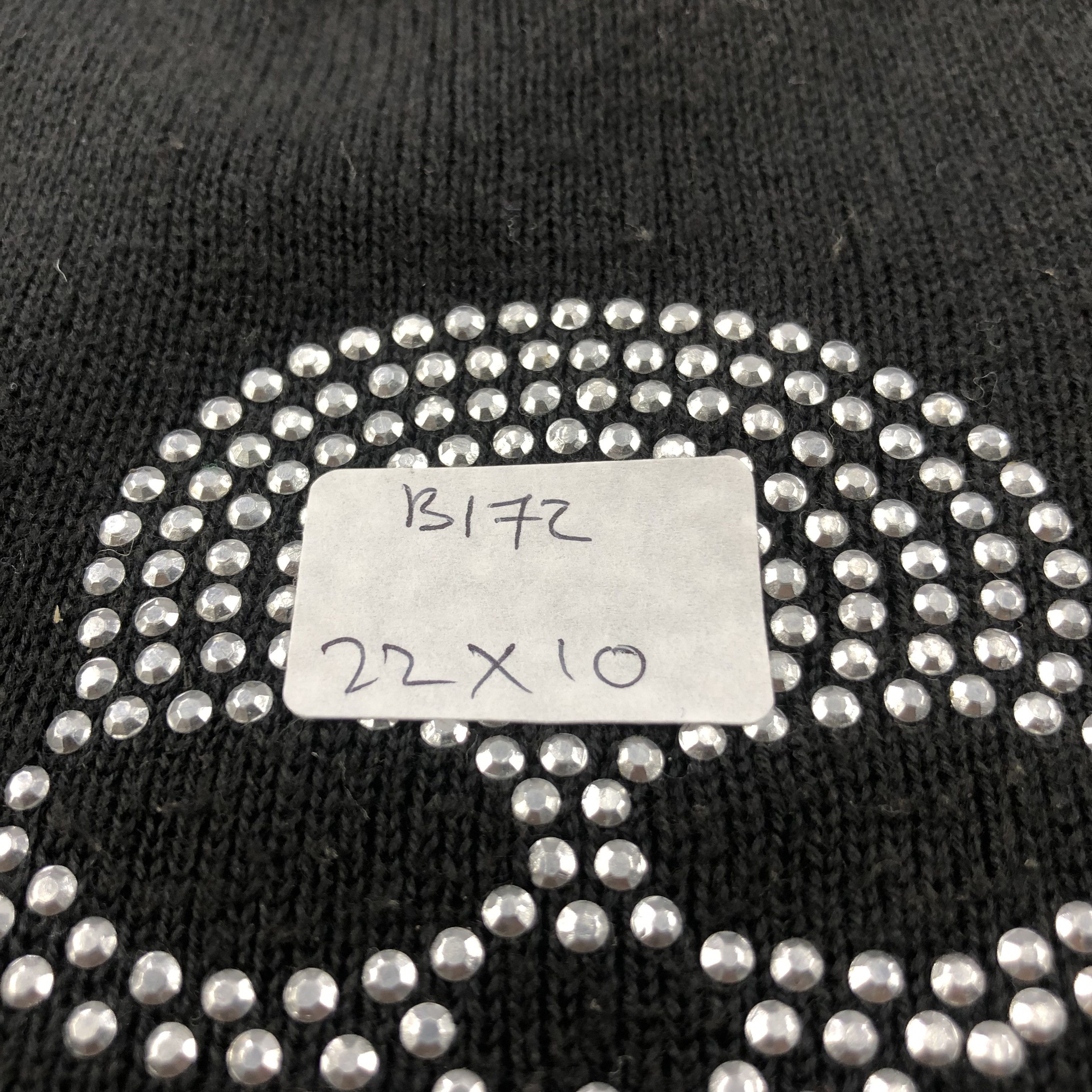 PPFM PPFM Skull and Bones Beanie Snowcap Snow Hat B172 Size ONE SIZE - 7 Thumbnail