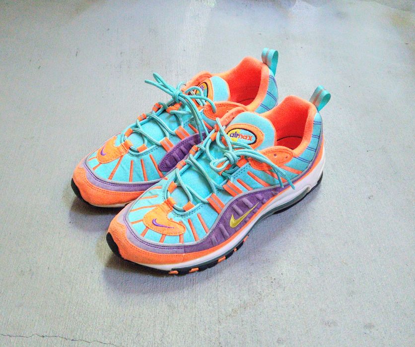 Nike Nike Air Max 98 QS Cone Size 10.5 Suede Orange 924462 800