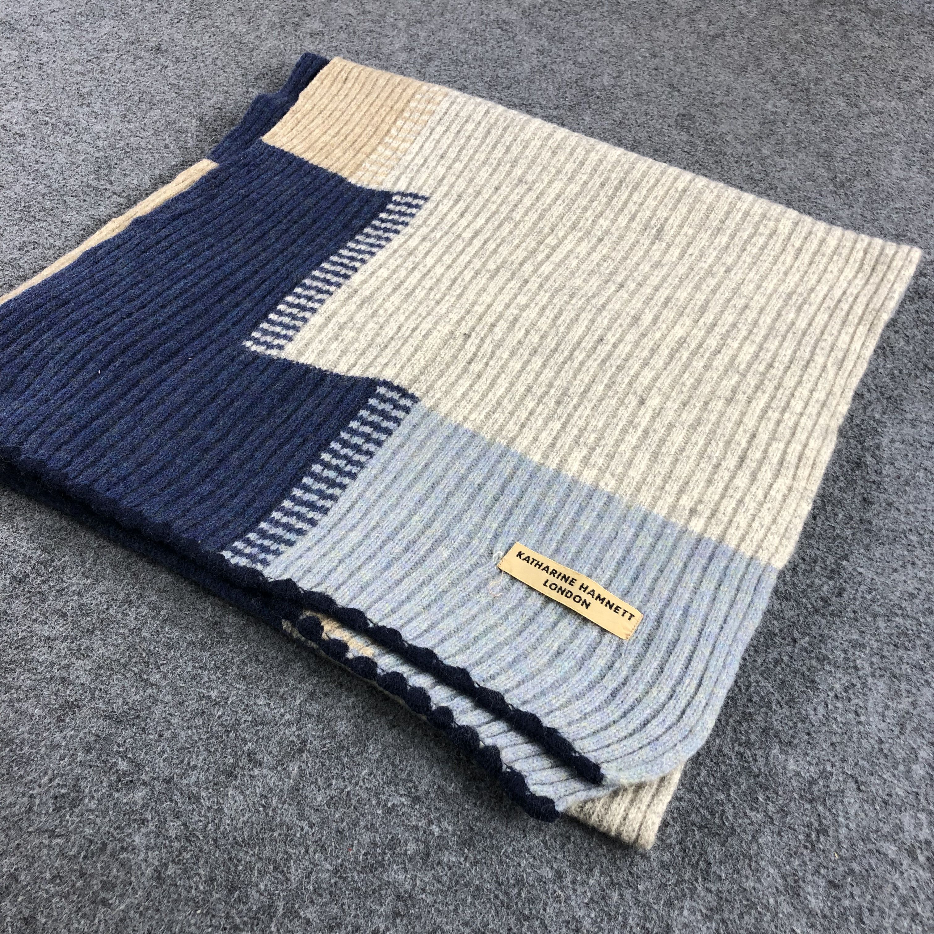 Katharine Hamnett London Katharine Hamnett Scarf Muffler Wool V788 Size ONE SIZE - 3 Thumbnail