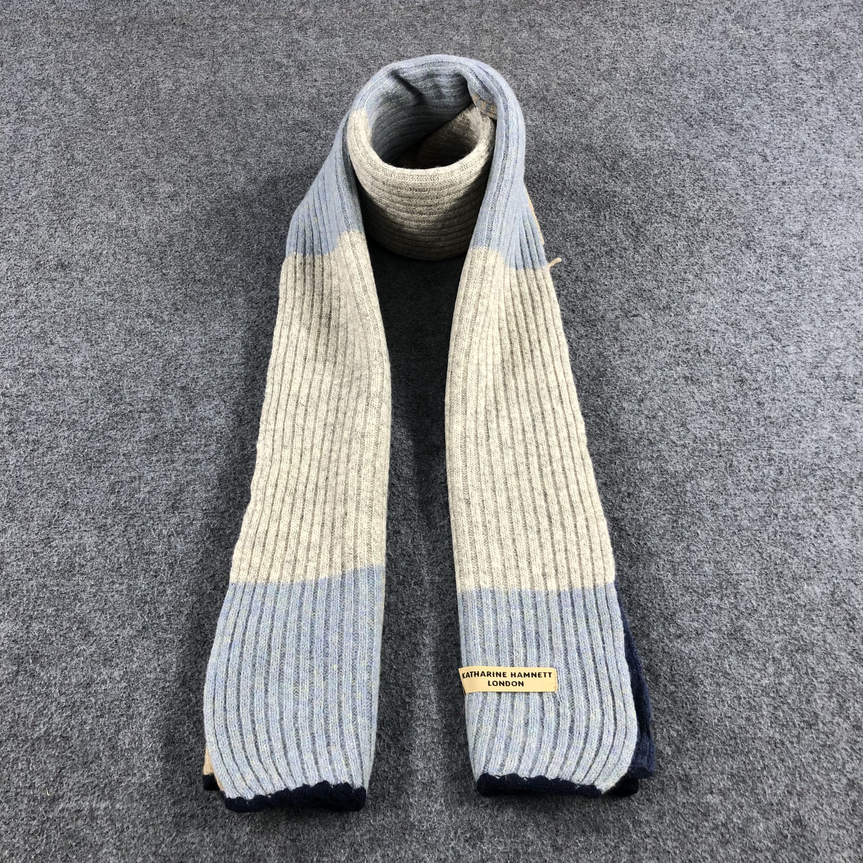 Katharine Hamnett London Katharine Hamnett Scarf Muffler Wool V788 Size ONE SIZE - 1 Thumbnail
