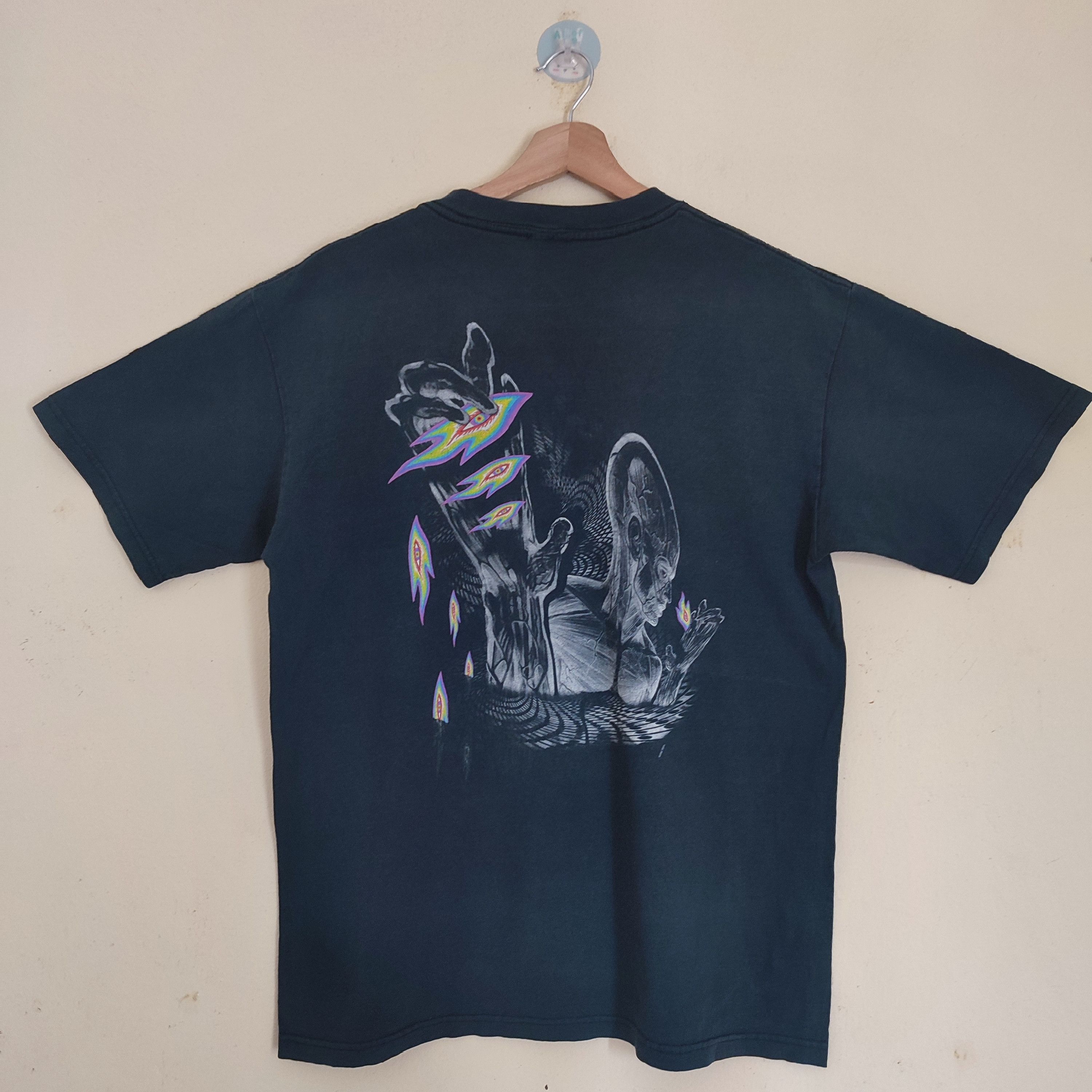 Band Tees × Vintage Vintage TOOL American Rock Band Tshirt Size US M / EU 48-50 / 2 - 1 Thumbnail