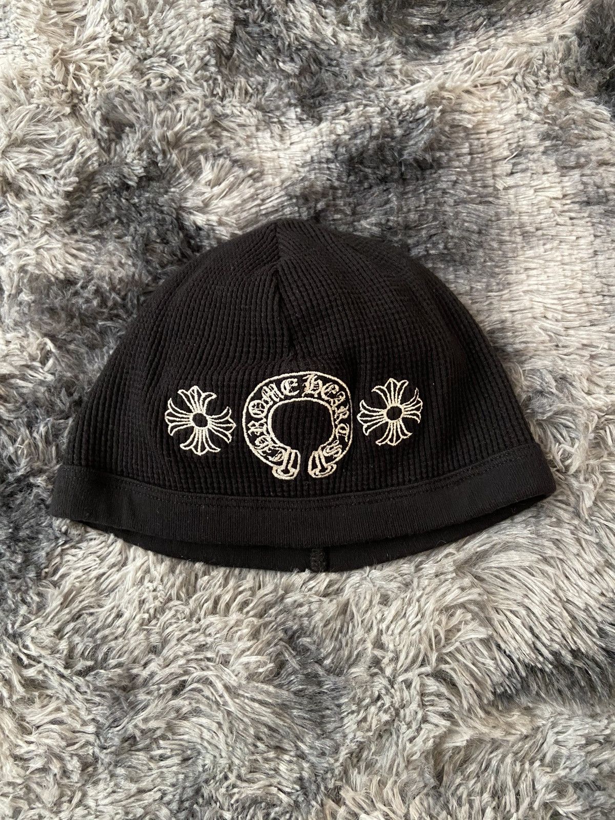 Chrome Hearts Chrome Hearts Horseshoe Cross Thermal Beanie Skull