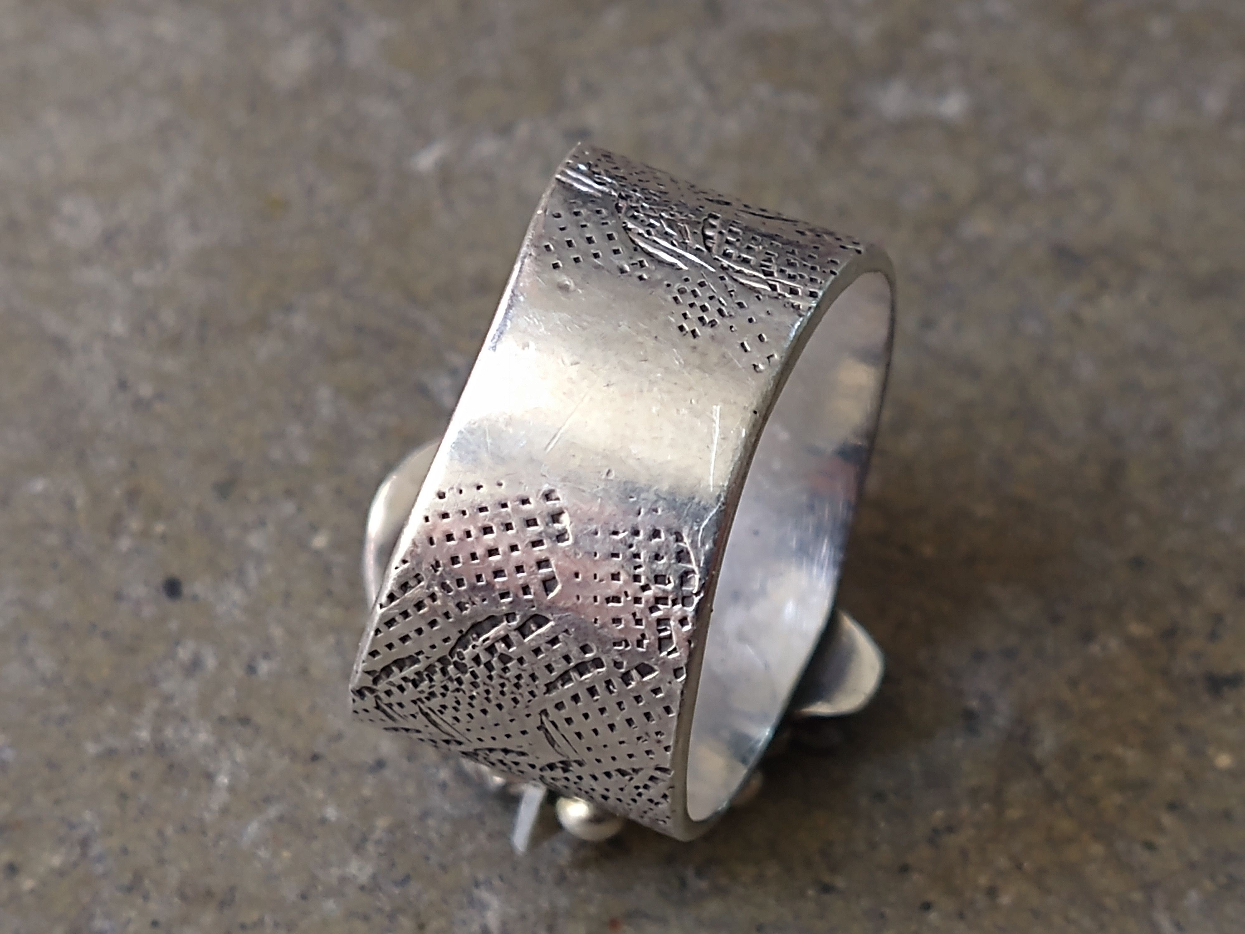 Jewelry × Vintage Sterling Silver Ring Size 12 Meteorite Modern Abstract Size ONE SIZE - 9 Thumbnail
