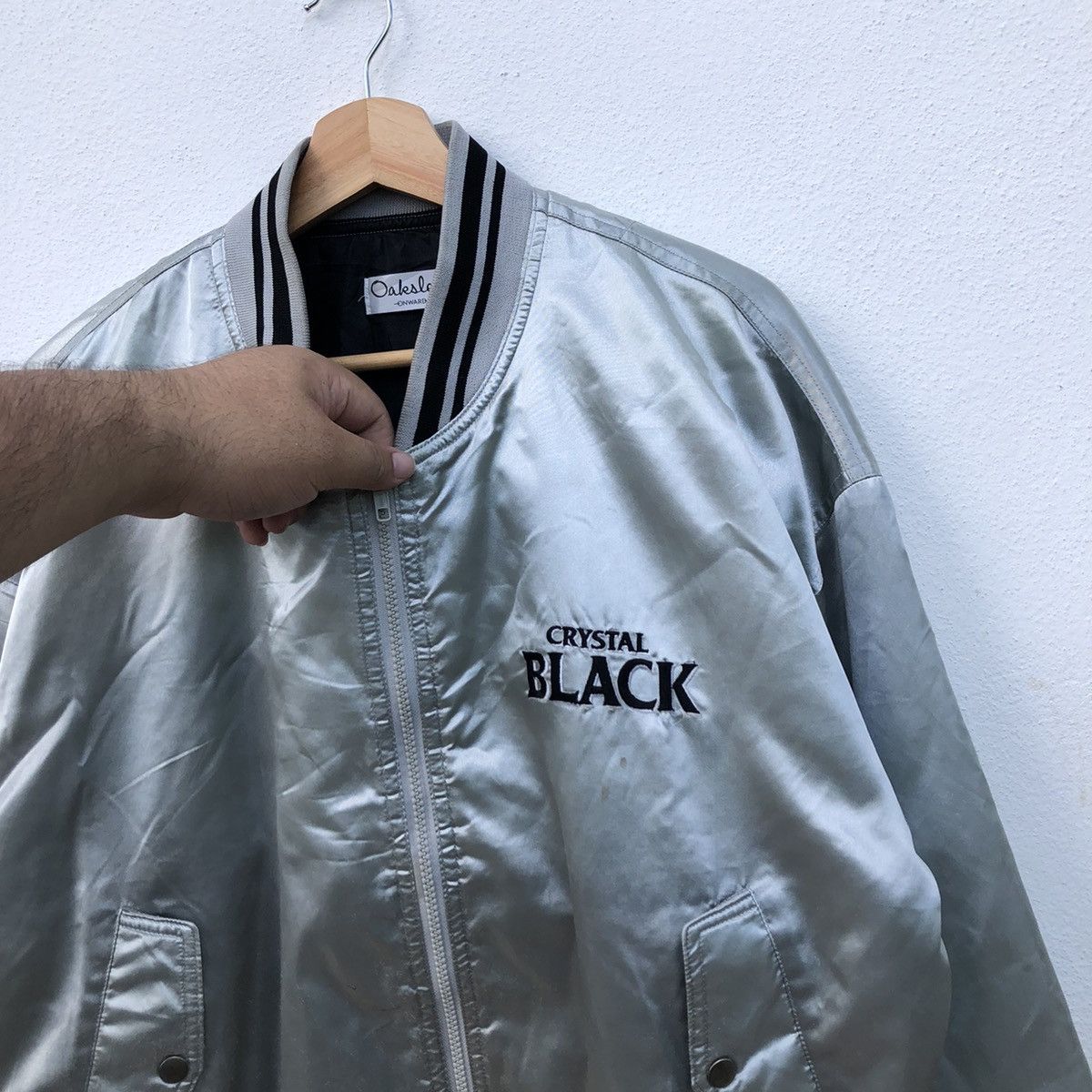 Japanese Brand VINTAGE VARSITY JACKET CRYSTAL BLACK BIG LOGO Size US L / EU 52-54 / 3 - 4 Thumbnail