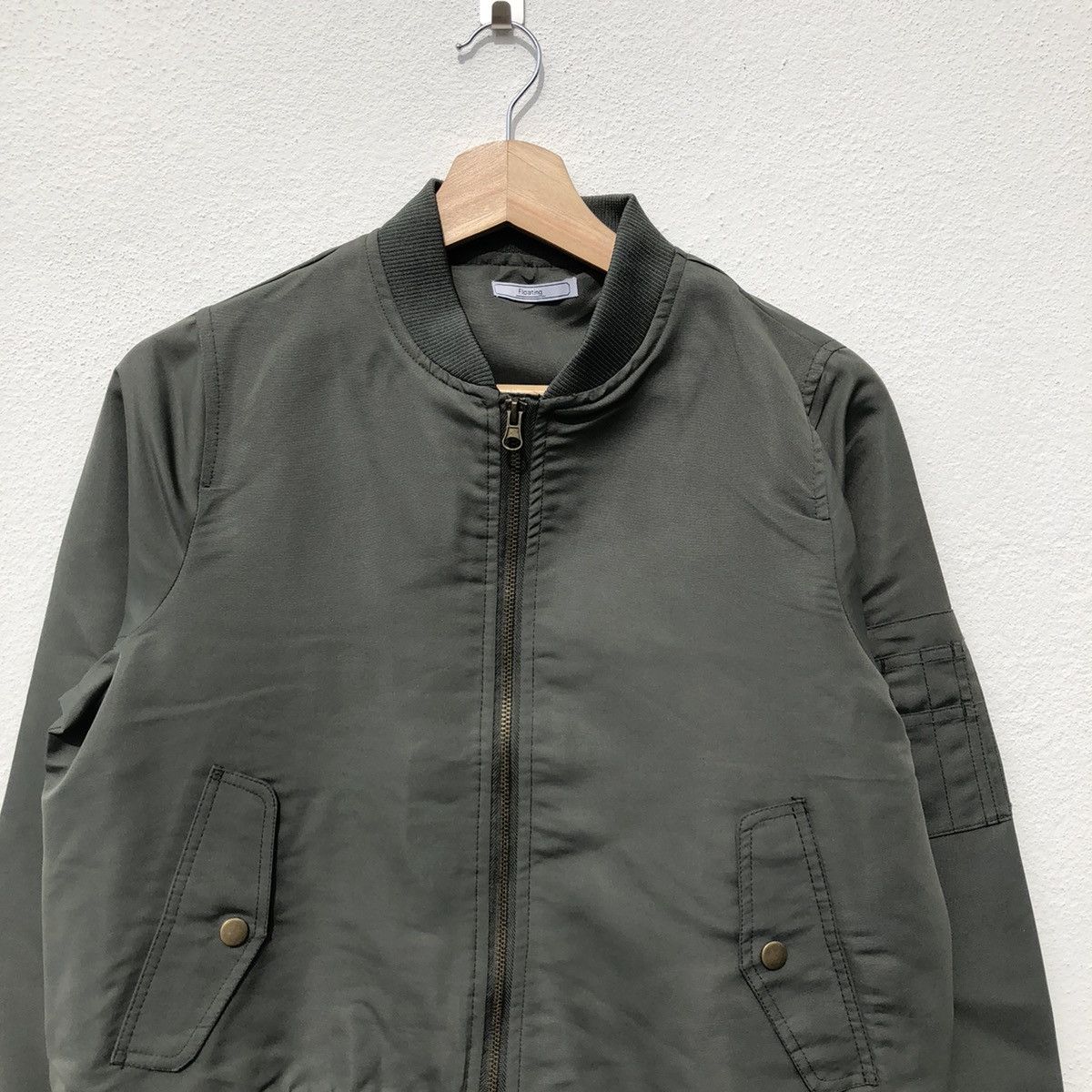 Japanese Brand BOMBER STYLE JACKET FLOATING Size US M / EU 48-50 / 2 - 3 Thumbnail