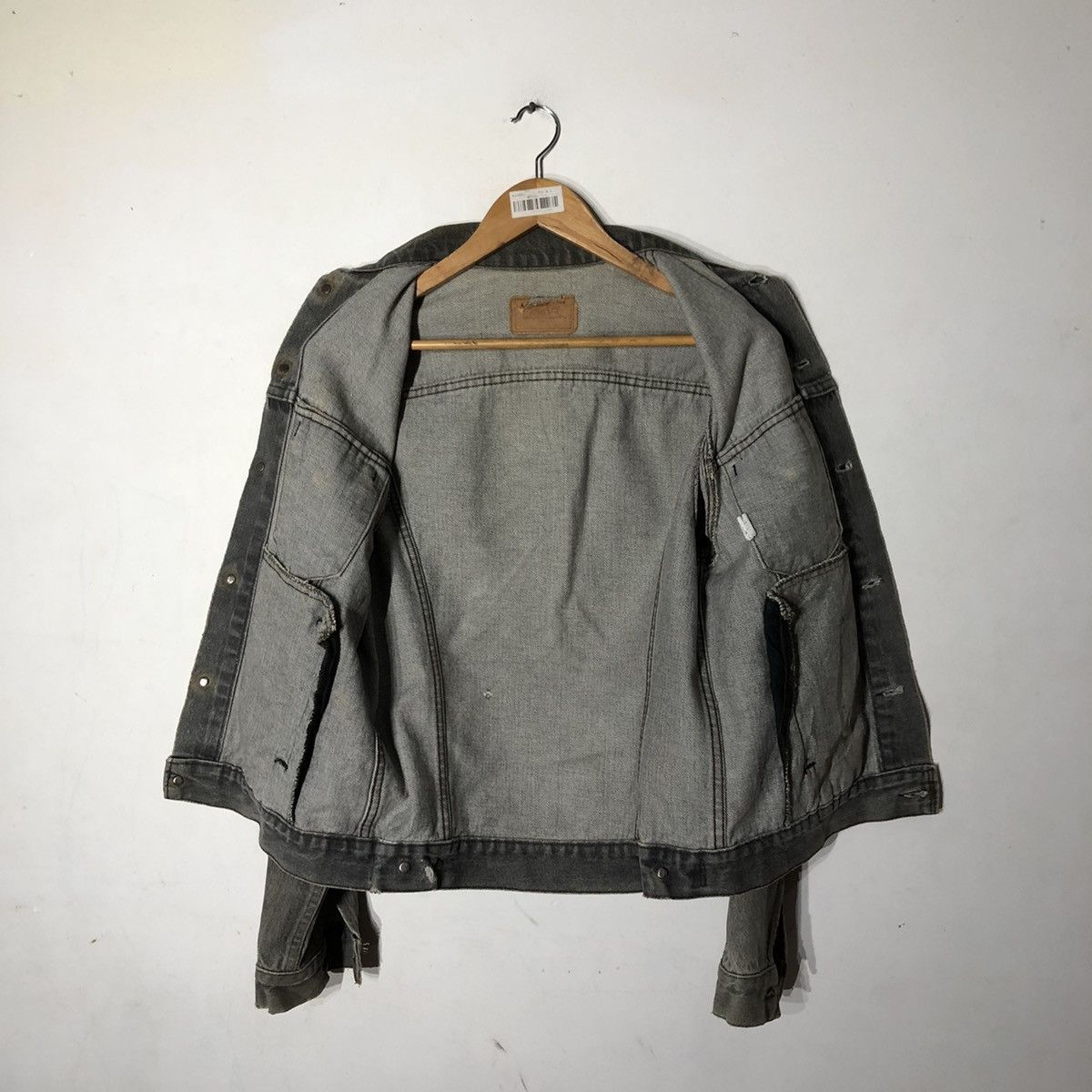 Levi's Vintage Distressed Levi's Denim Button Jacket Size US M / EU 48-50 / 2 - 12 Thumbnail