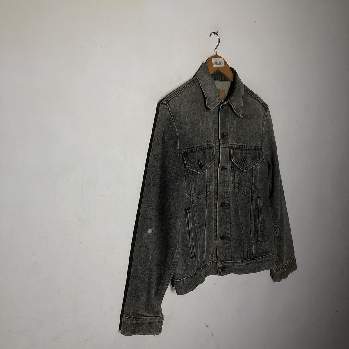 Levi's Vintage Distressed Levi's Denim Button Jacket Size US M / EU 48-50 / 2 - 3 Thumbnail
